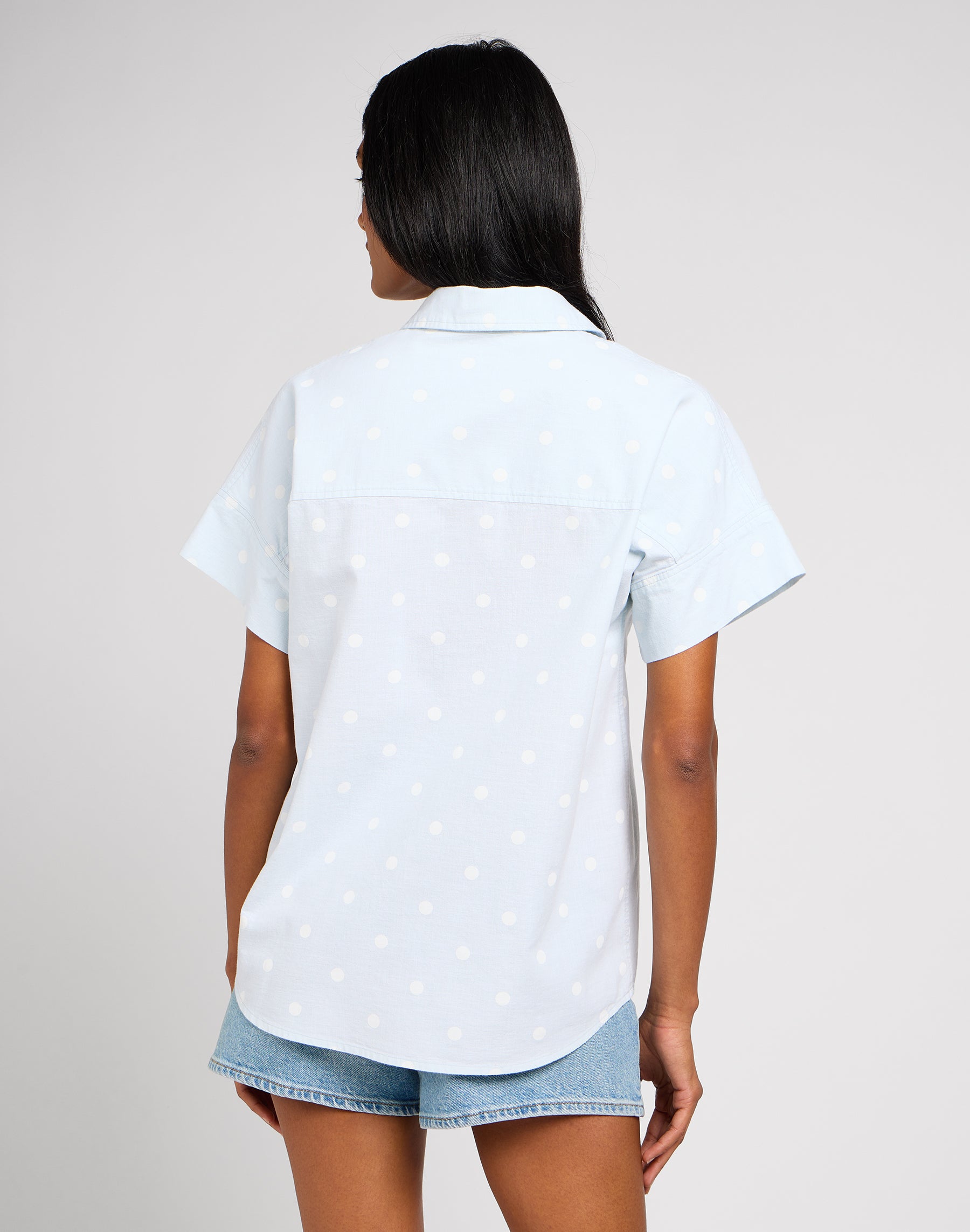 Loose Utility Shirt in Pale Blue Shirts Lee   