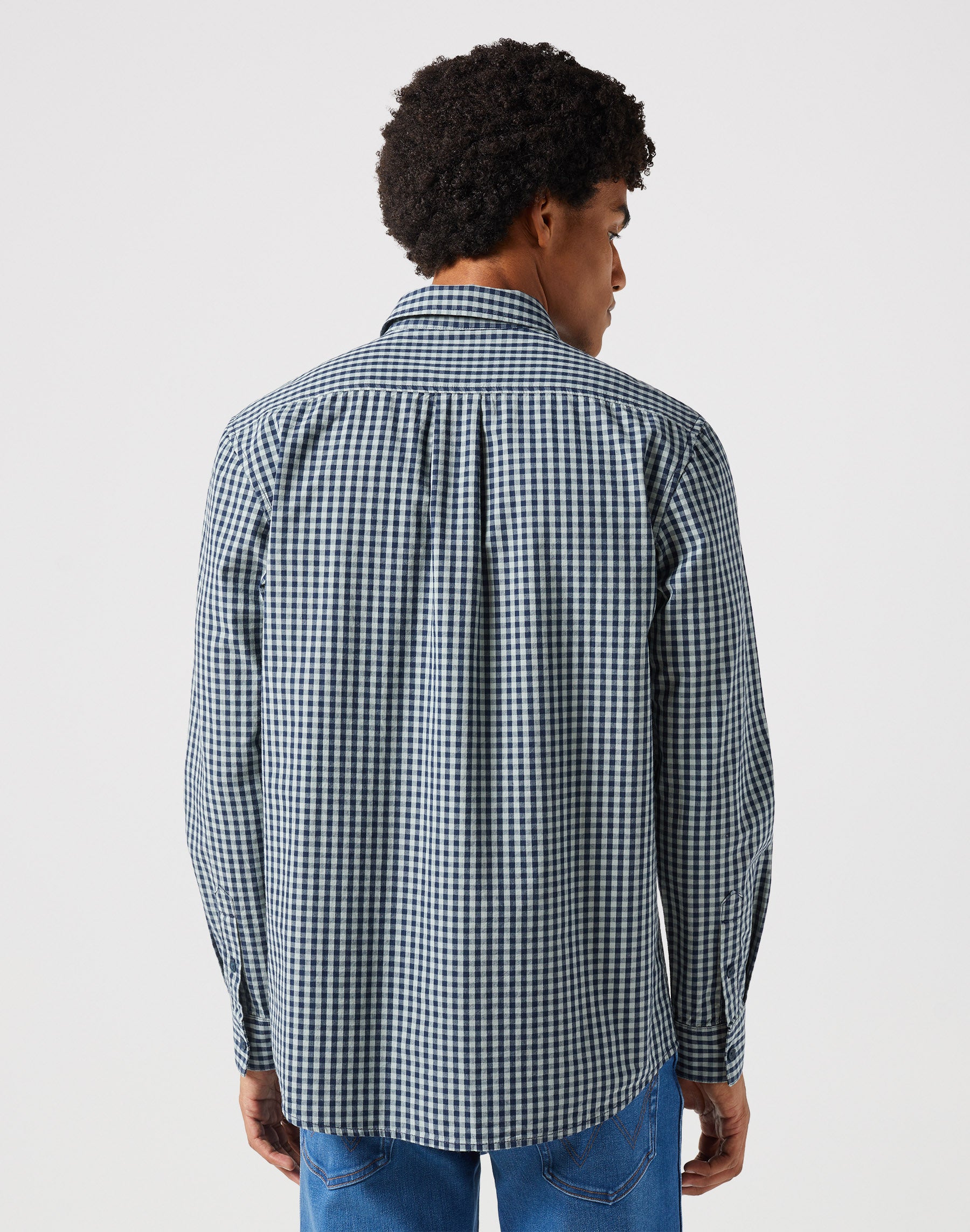 Long Sleeve One Pocket Shirt in Black Iris Gingham Shirts Wrangler   