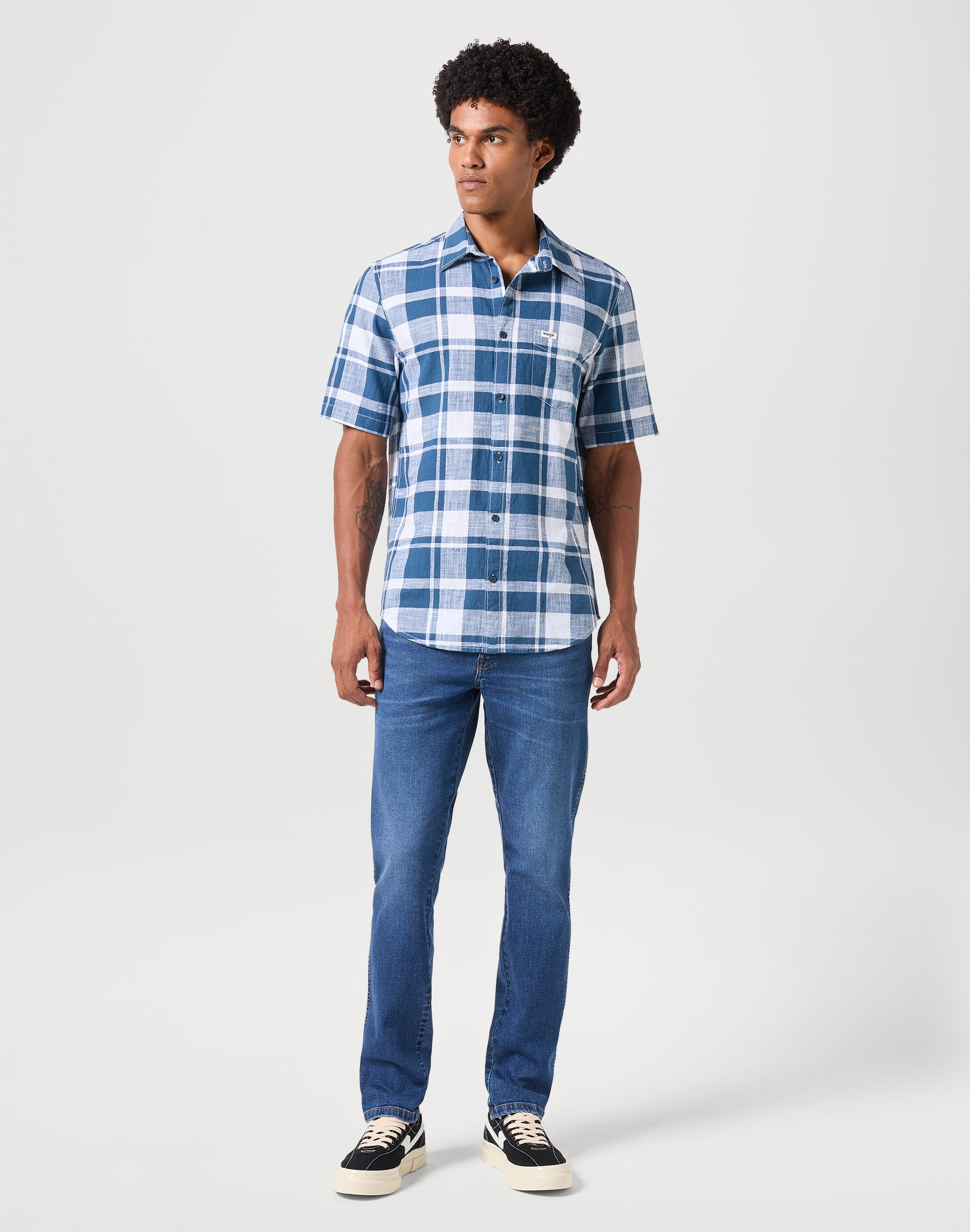 One Pocket Shirt in Blue Shirts Wrangler   