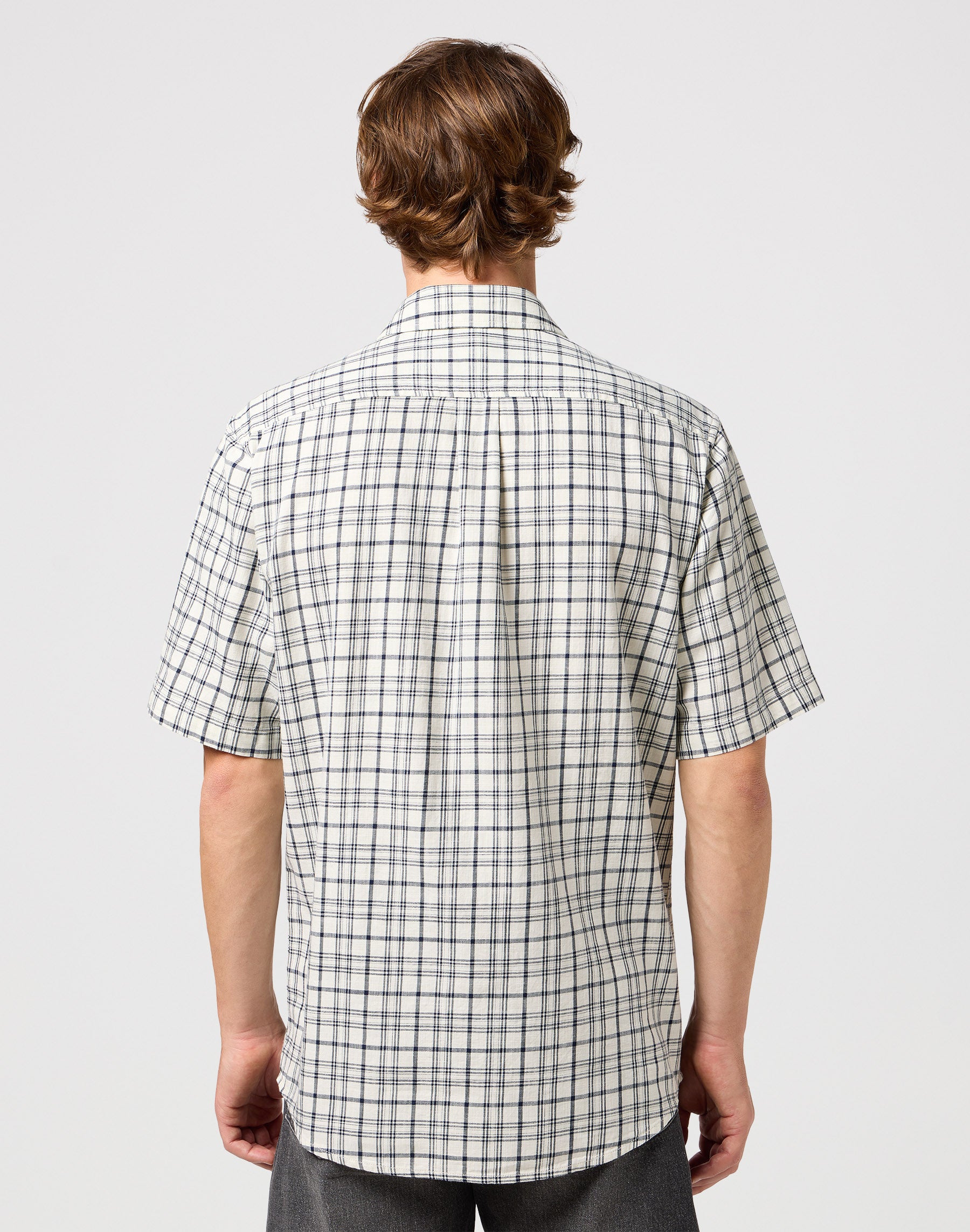 Short sleeve one pocket shirt in Pristine Shirts Wrangler   