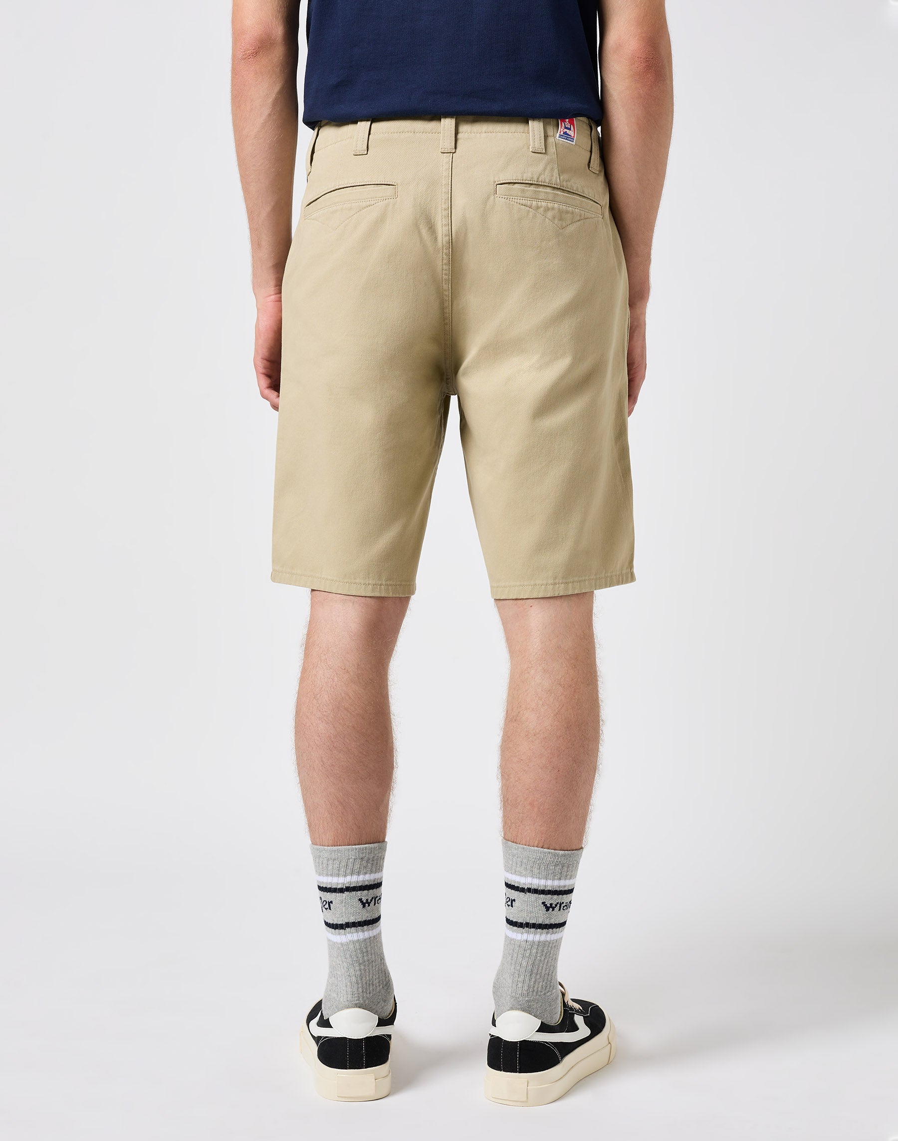 Casey Chino Shorts in Saddle Shorts Wrangler   