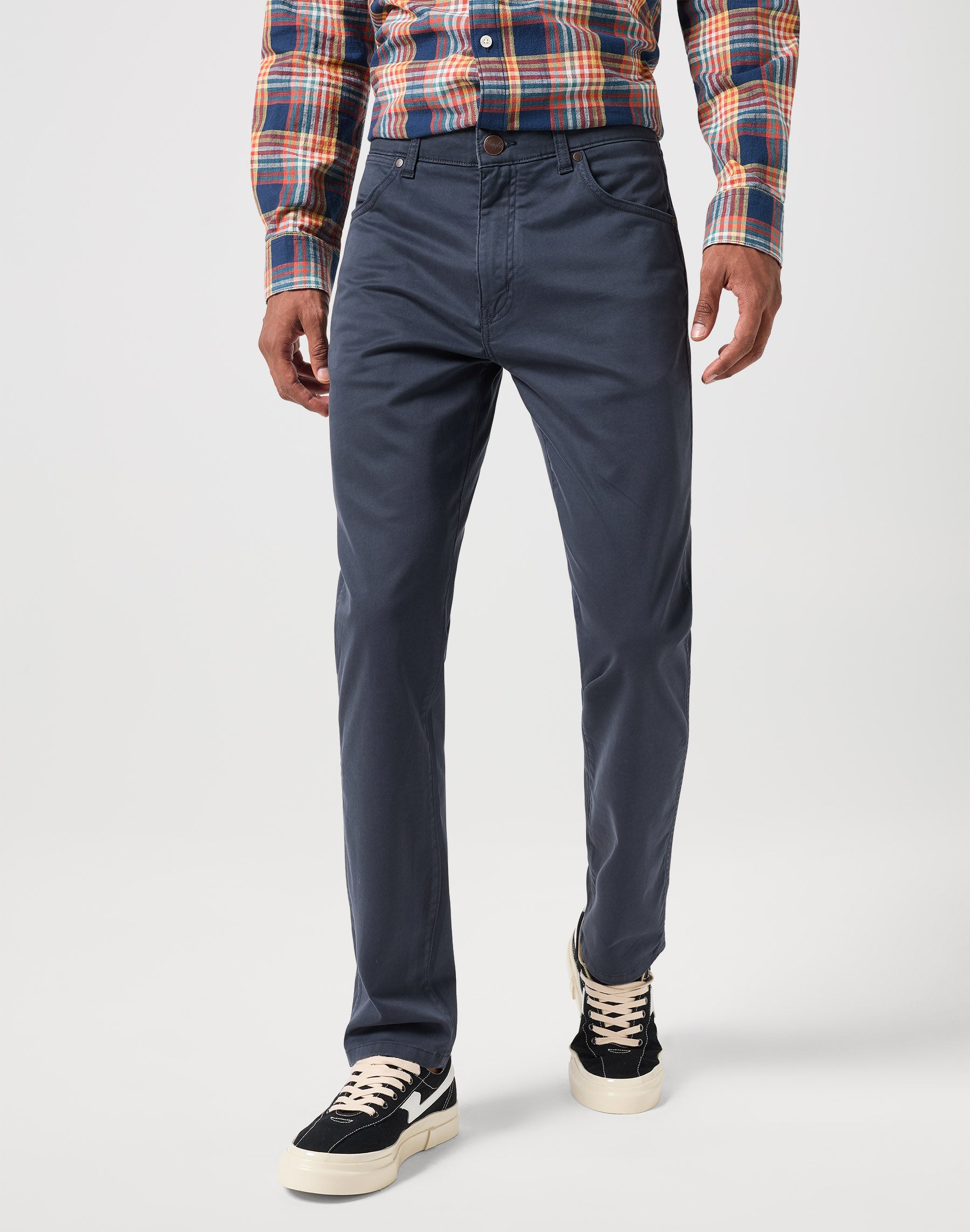 Larston in Dark Navy Pants Wrangler   