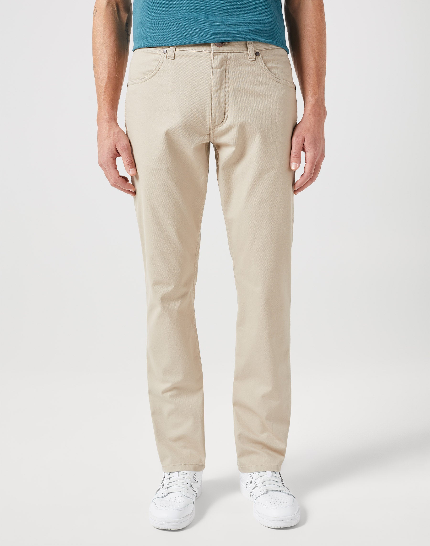 Greensboro Low Stretch in Plaza Taupe Pants Wrangler   