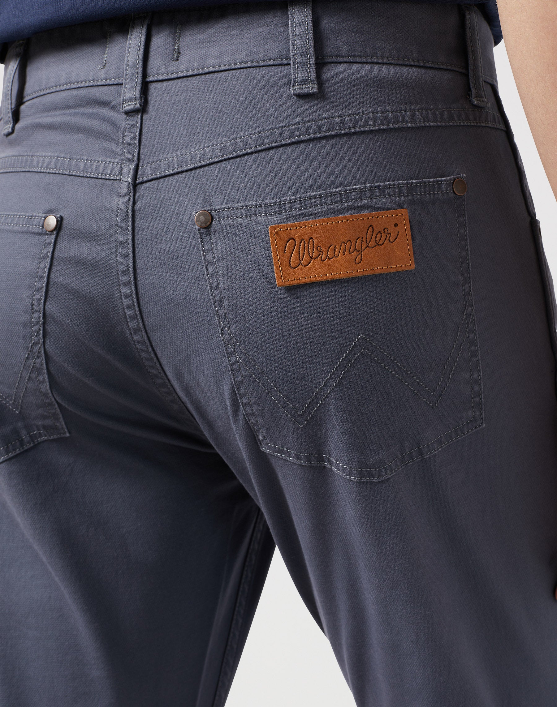 Greensboro Low Stretch in Turbulence Pants Wrangler   