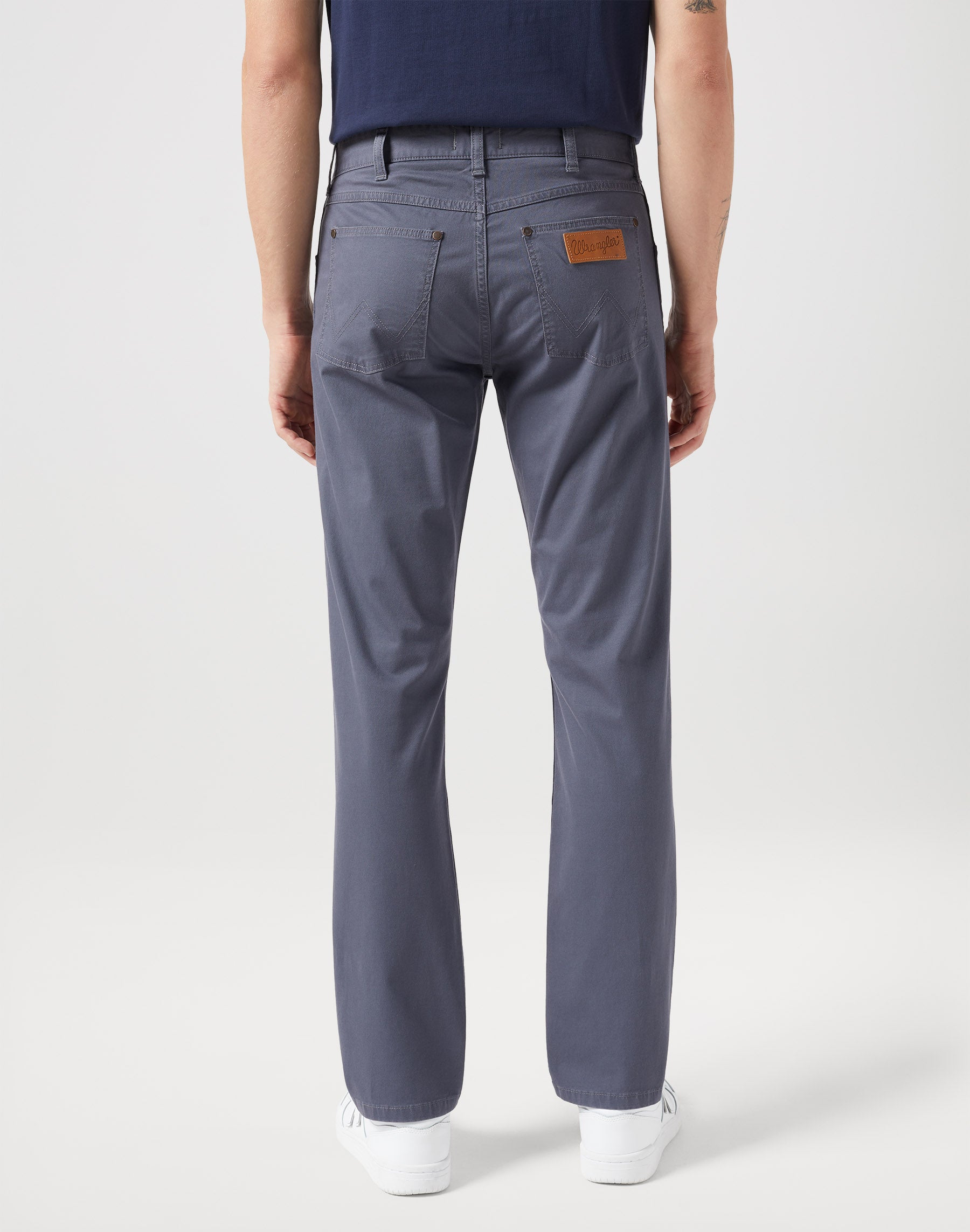 Greensboro Low Stretch in Turbulence Pants Wrangler   