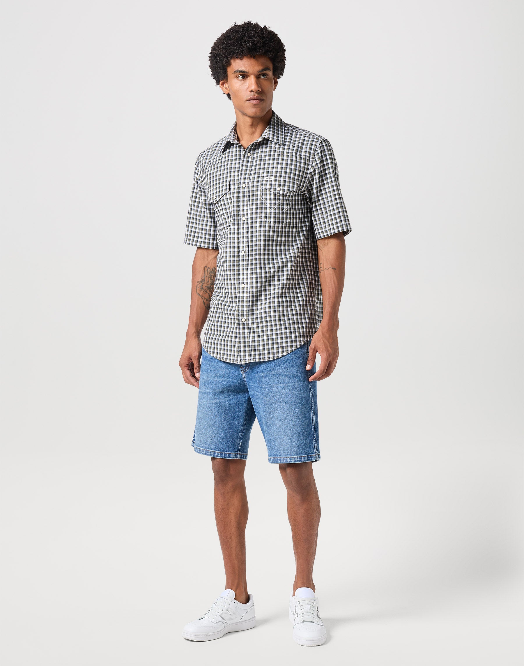 Frontier Short in Guardian denim shorts Wrangler   