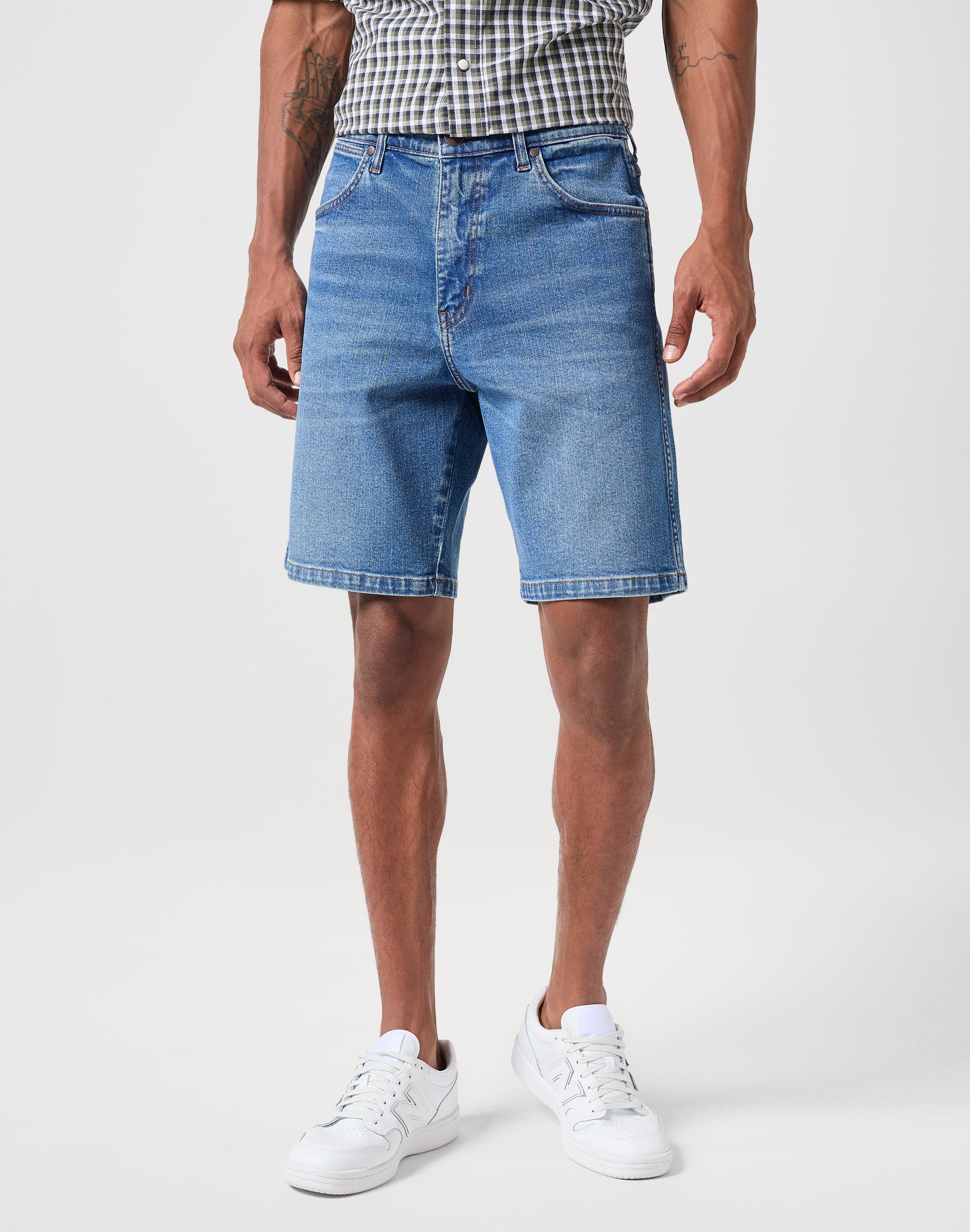 Frontier Short in Guardian denim shorts Wrangler   