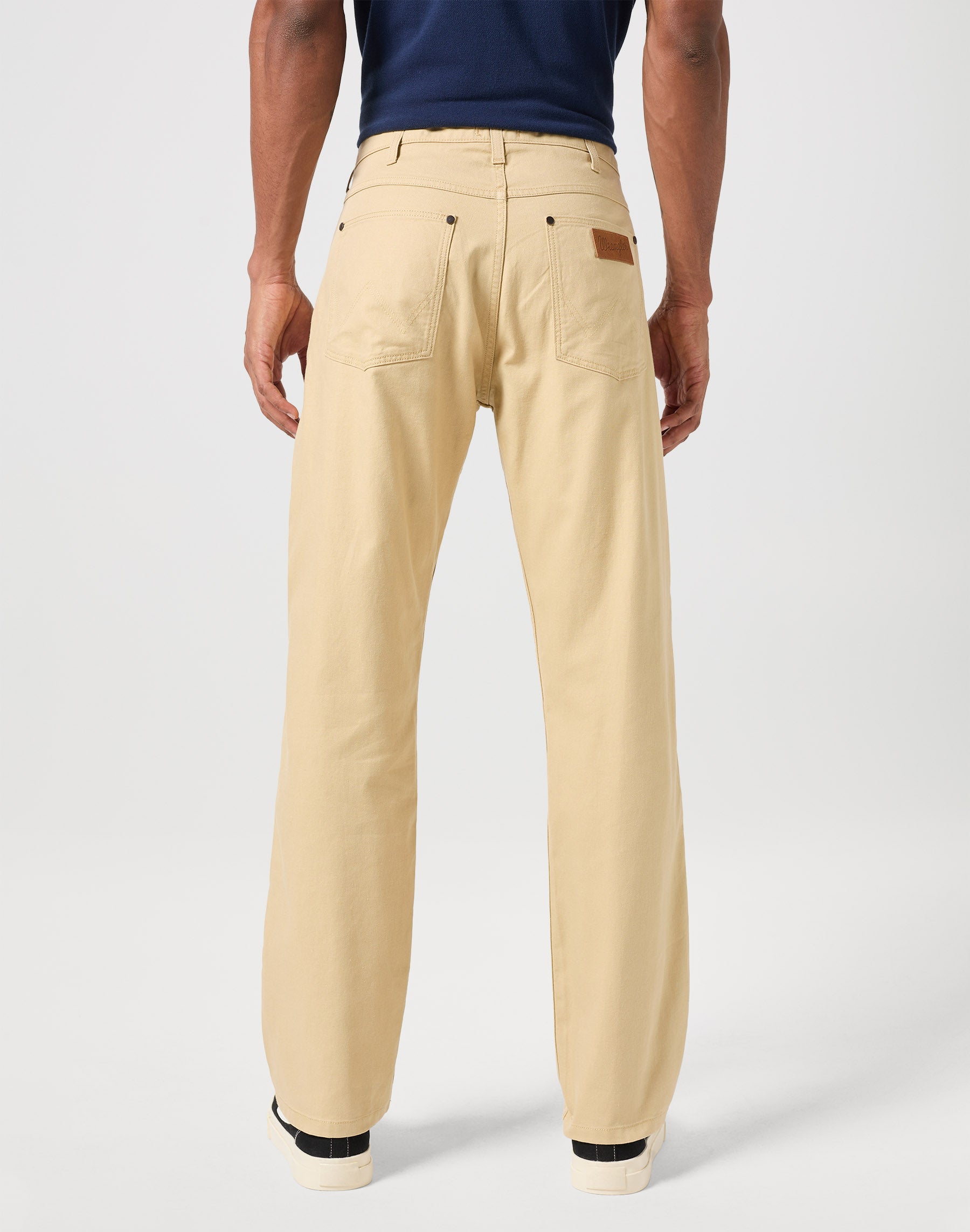 Frontier in Sorbet pants Wrangler   