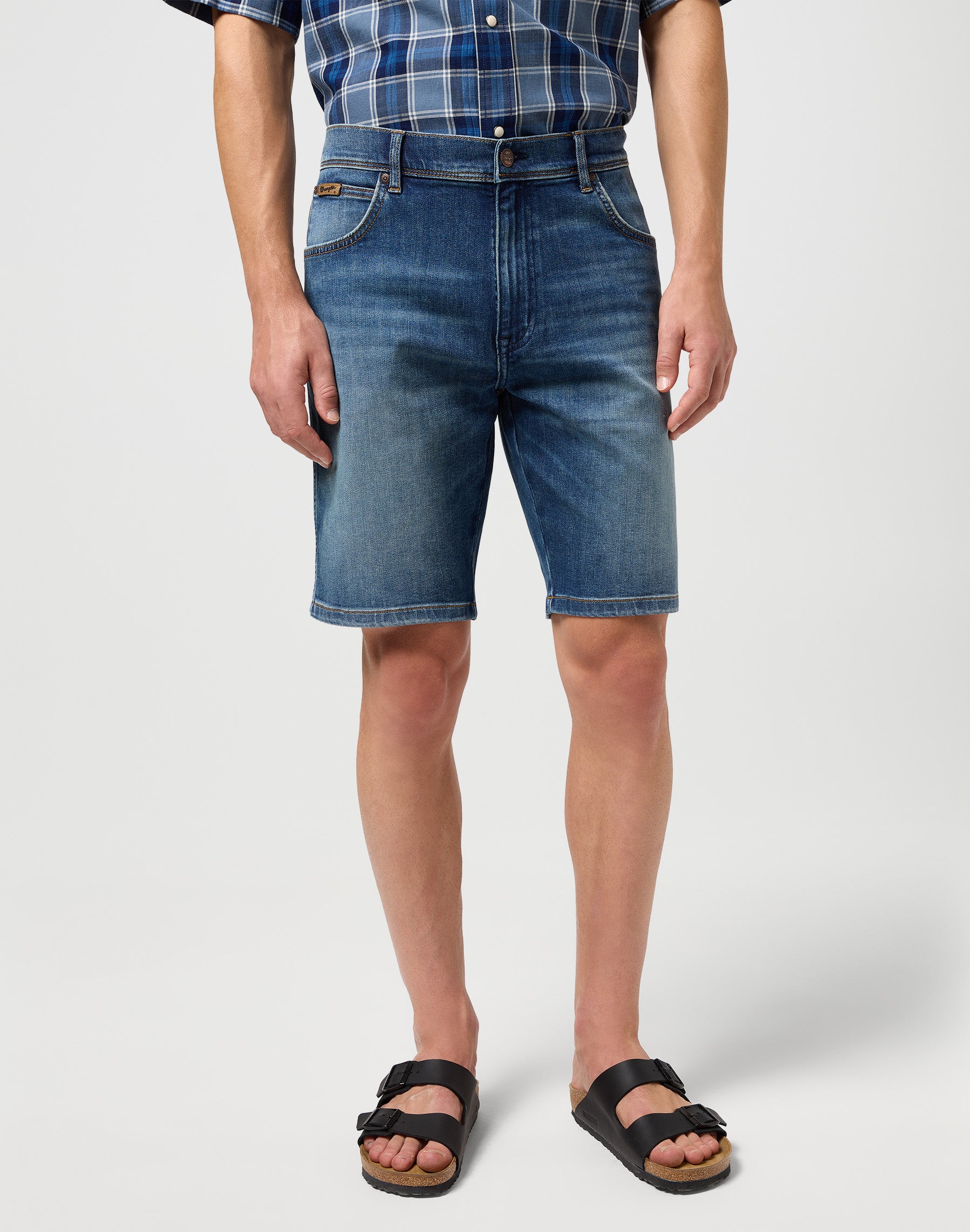 Texas Shorts in Hare Jean Shorts Wrangler   