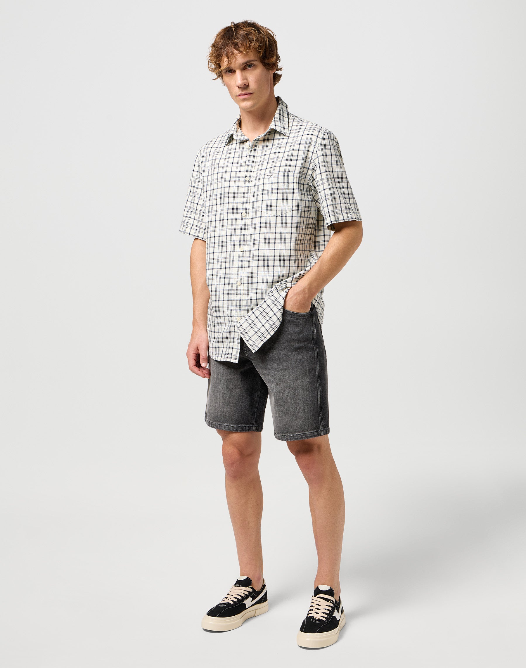 Frontier short in Marshall denim shorts Wrangler   