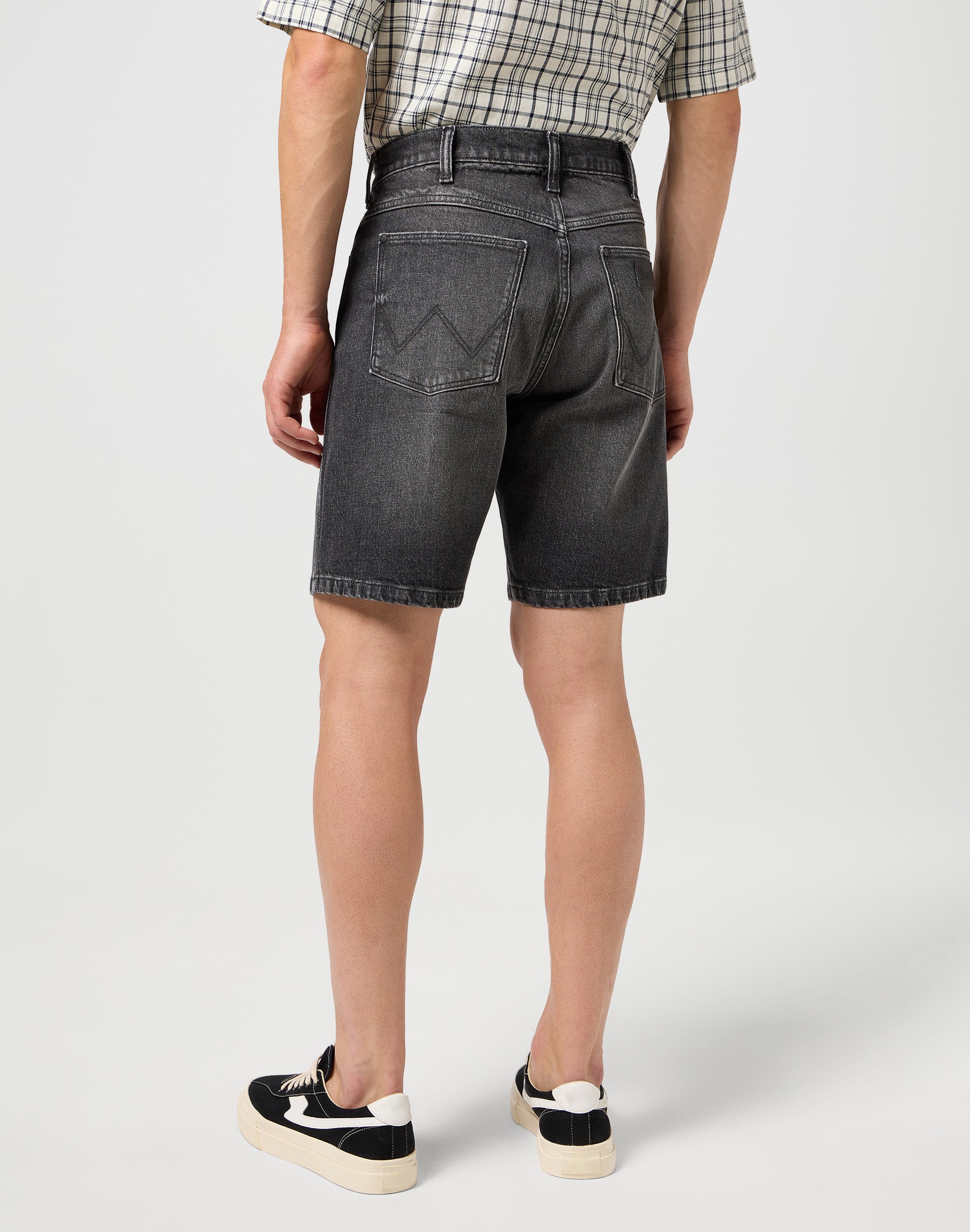 Frontier short in Marshall denim shorts Wrangler   