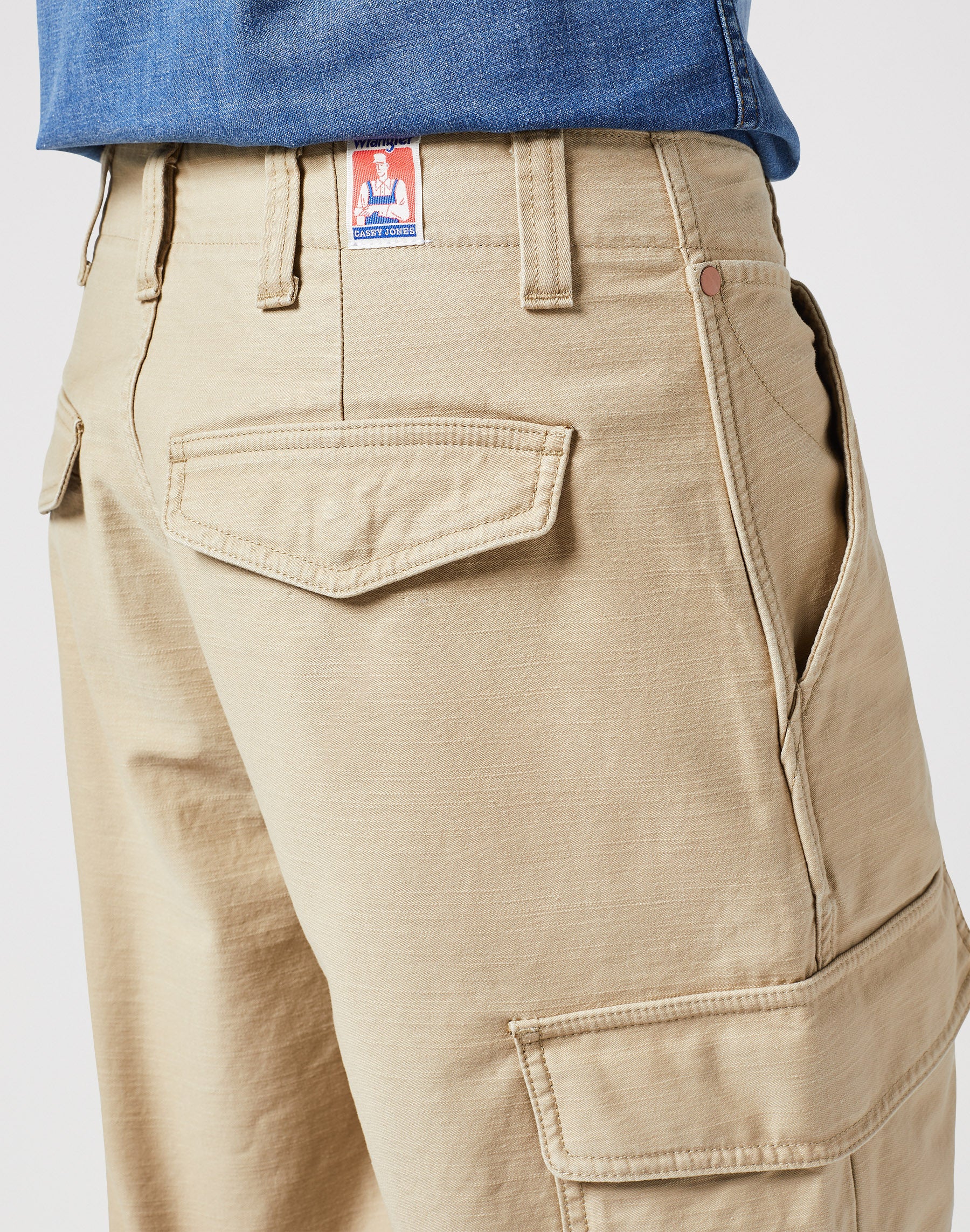 Casey Cargo Shorts in Saddle Shorts Wrangler   