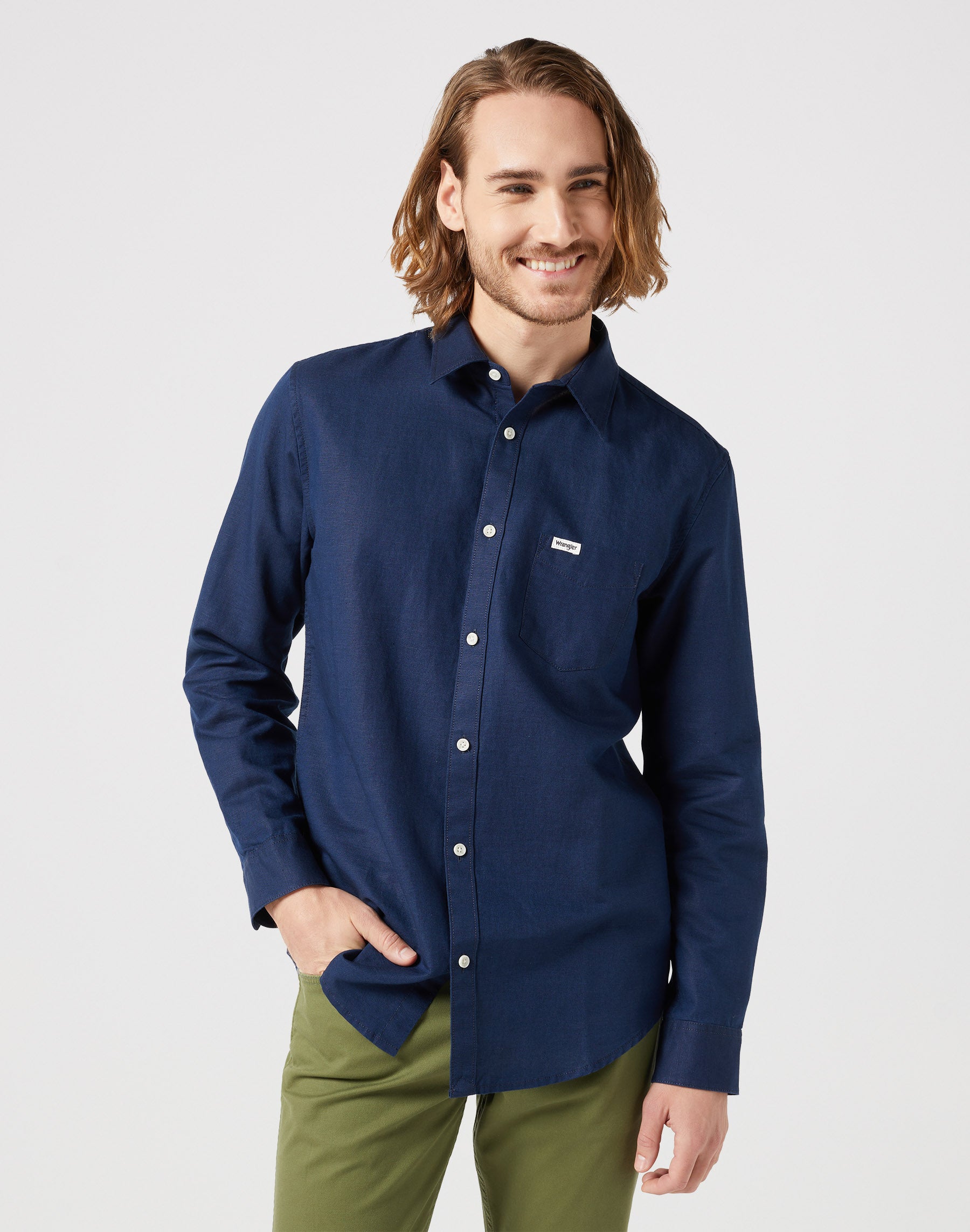 One Pocket Shirt in Black Iris Shirts Wrangler   