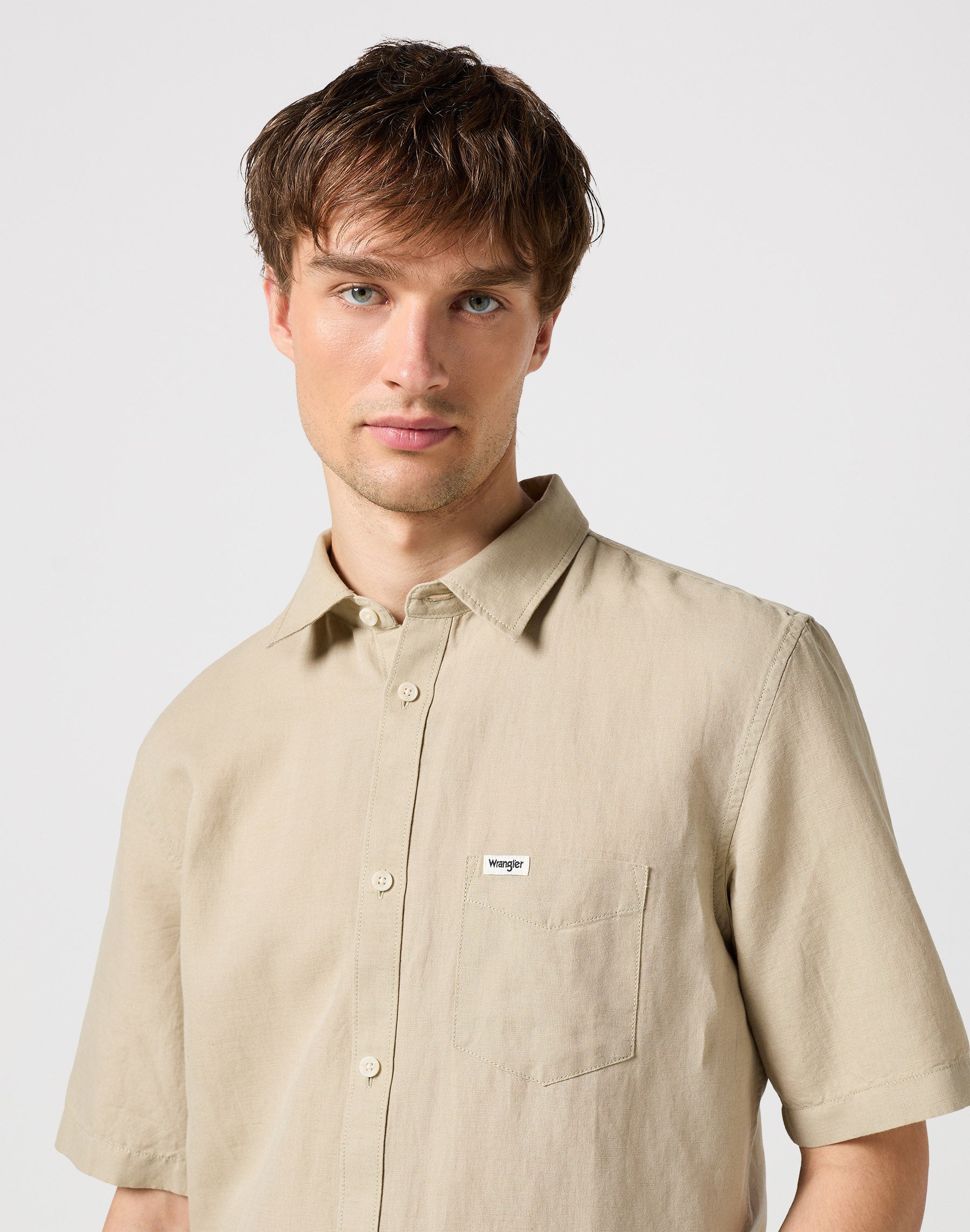 One Pocket Shirt in Plaza Taupe Shirts Wrangler   