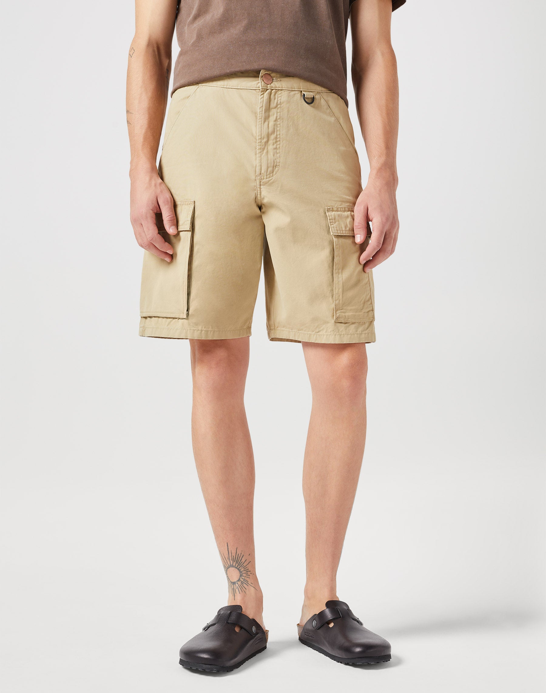 Casey Utility Short in Saddle Shorts Wrangler   