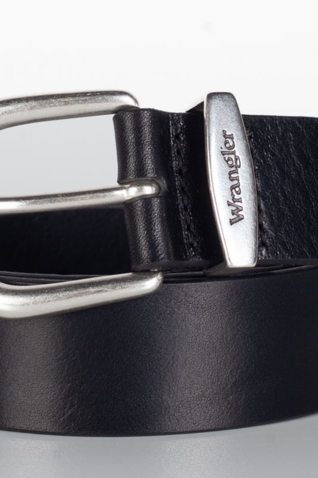 Easy Belt in Black Wrangler belt   