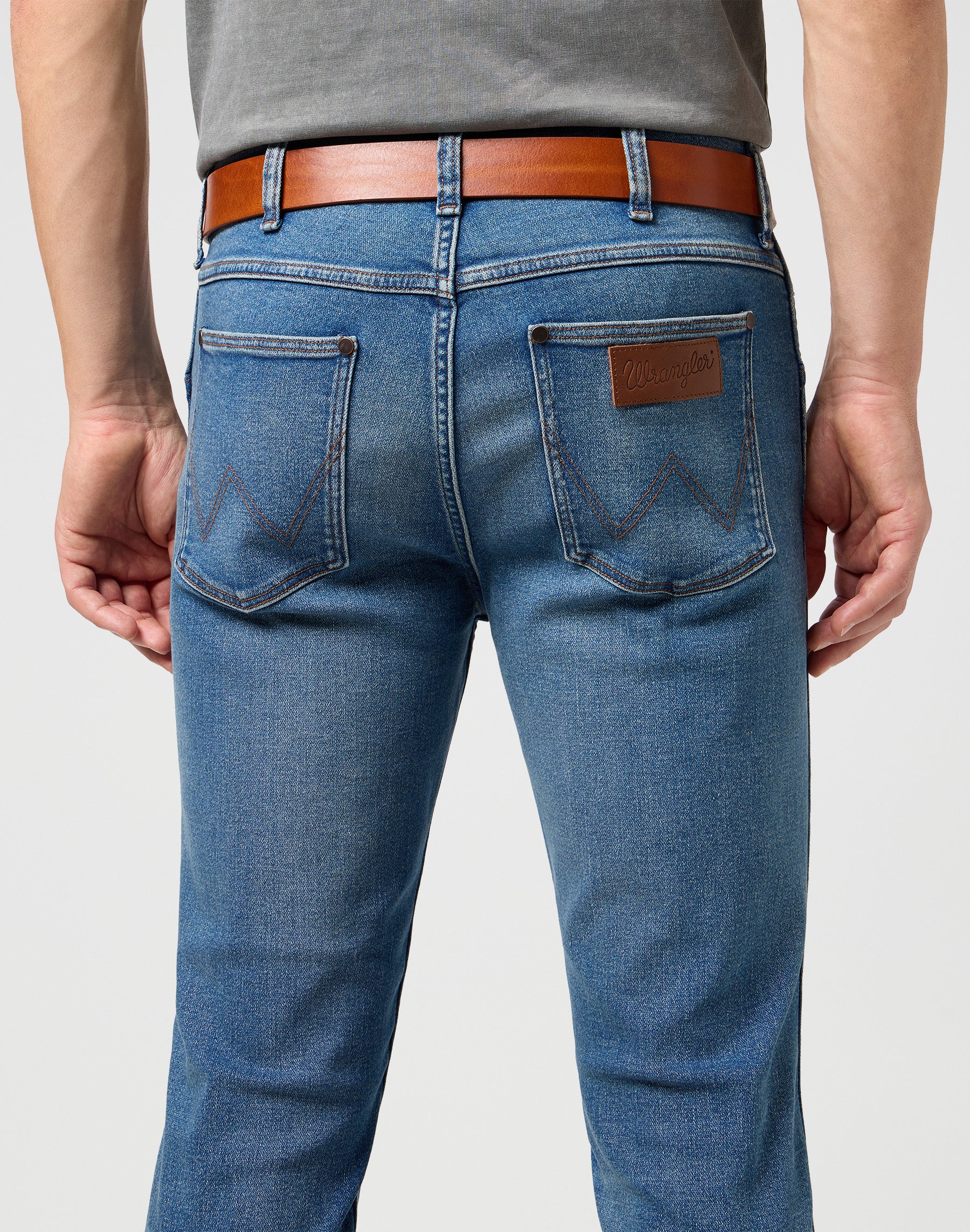 Easy Belt in Cognac Wrangler belt   