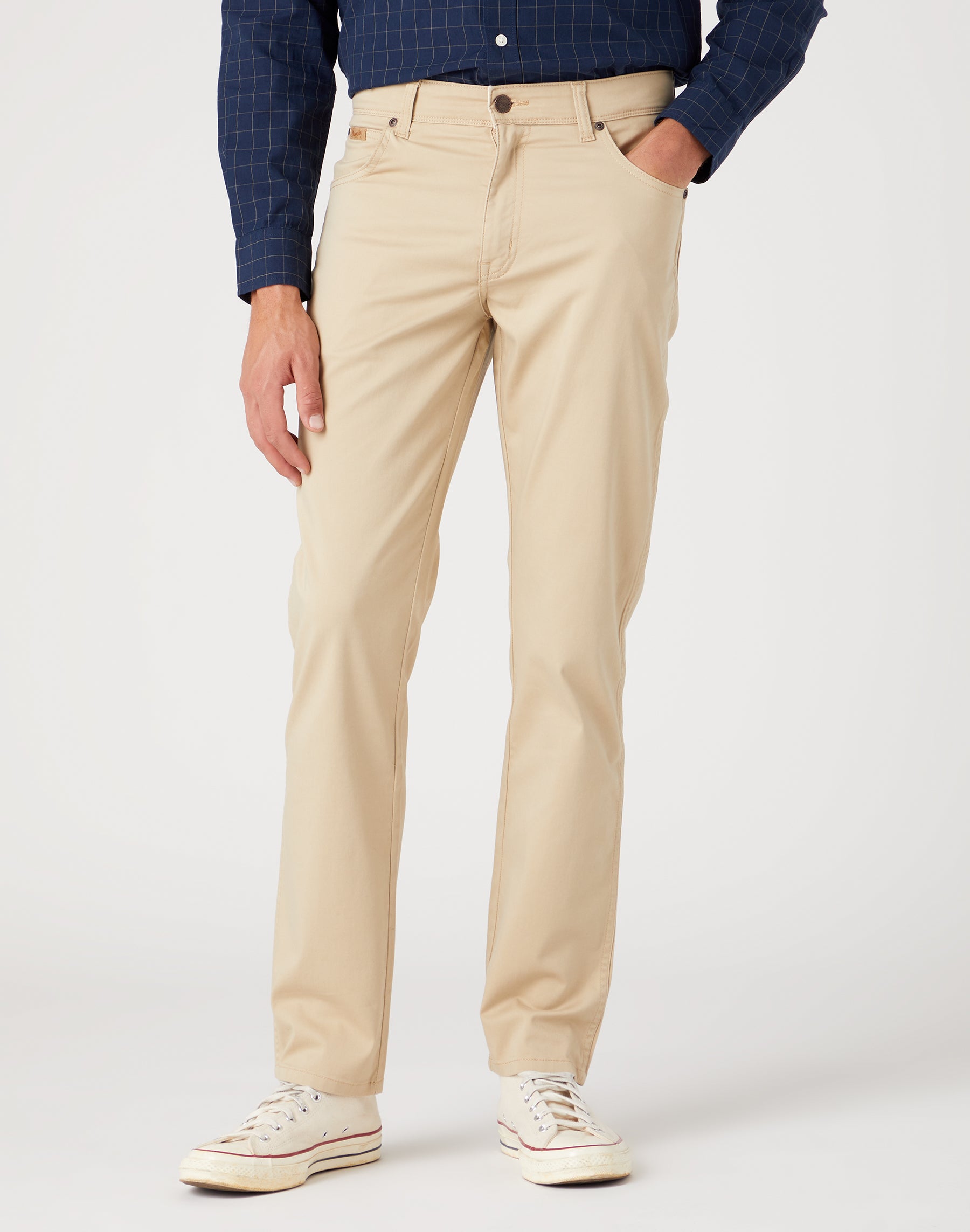 Texas Low Stretch in Plaza Taupe Pants Wrangler   