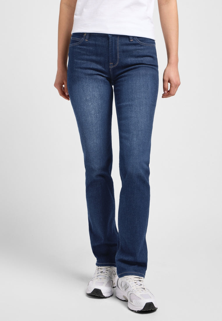 Marion Straight in Rain Falls Jeans Lee