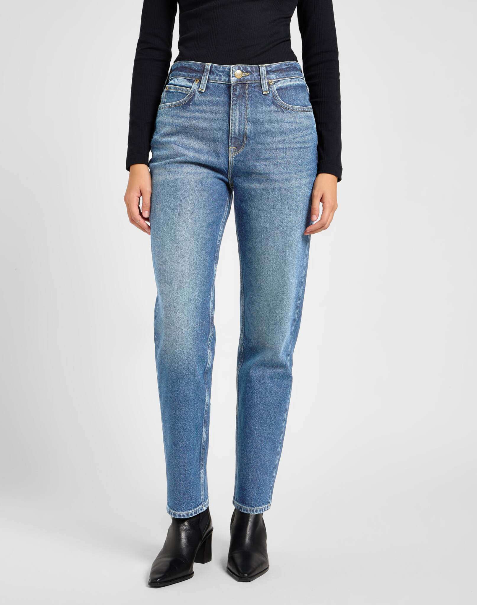 Carol in classic denim jeans Lee