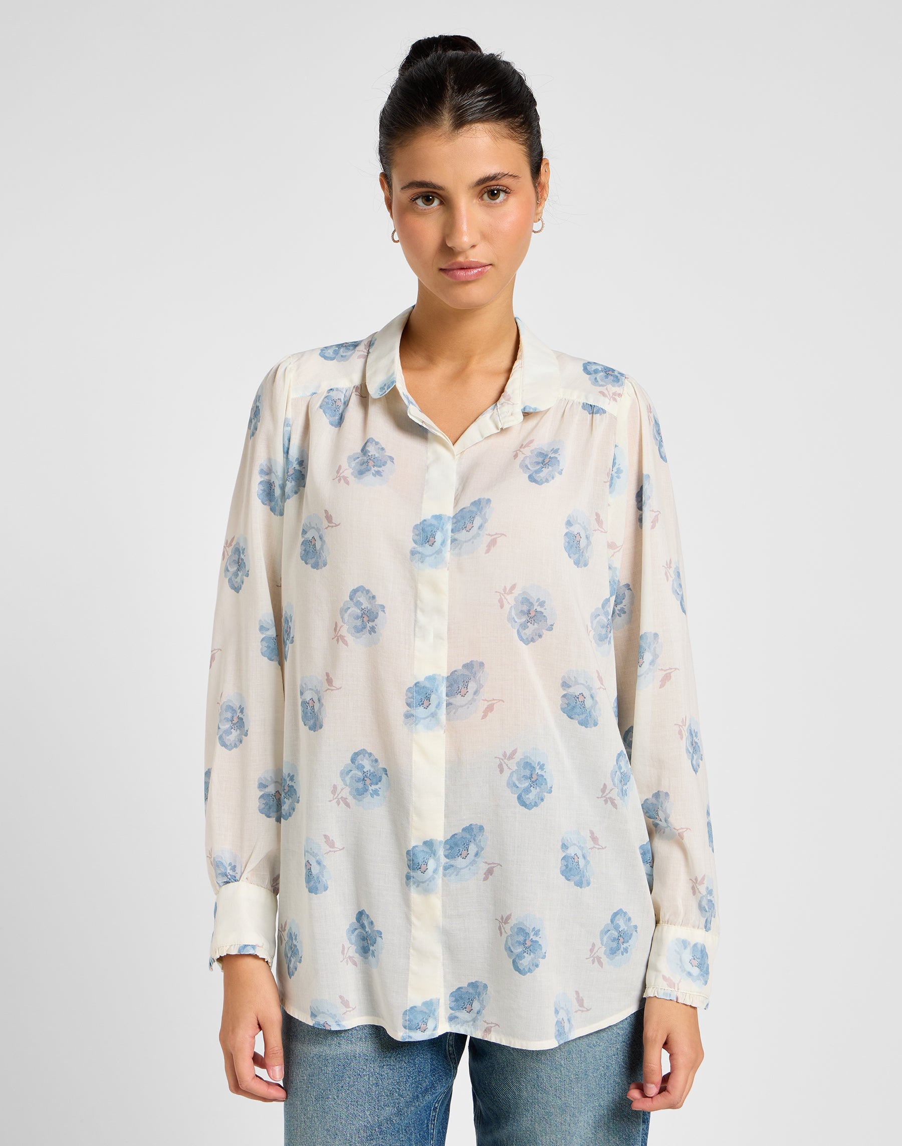 Shirred Blouse in Shy Blue Floral Shirts Lee   