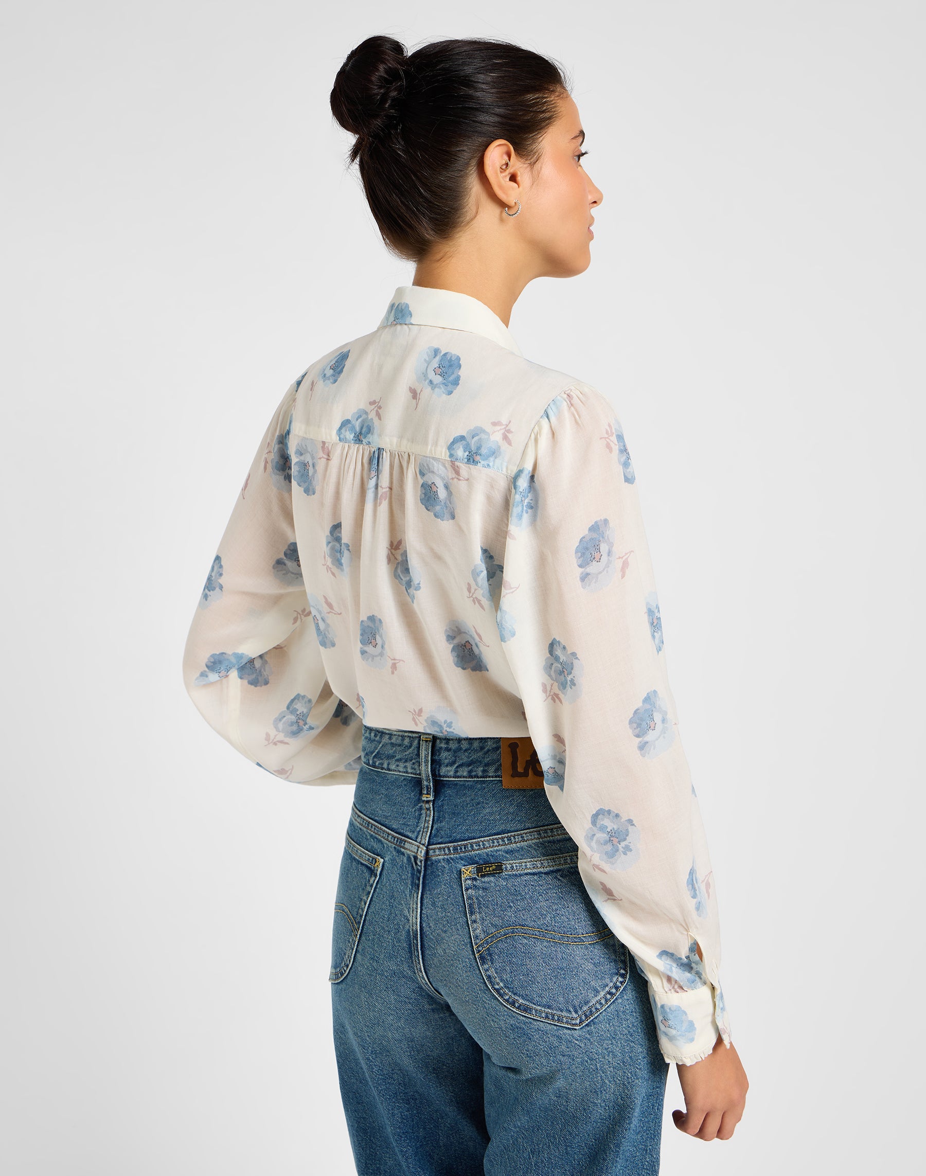 Shirred Blouse in Shy Blue Floral Shirts Lee   