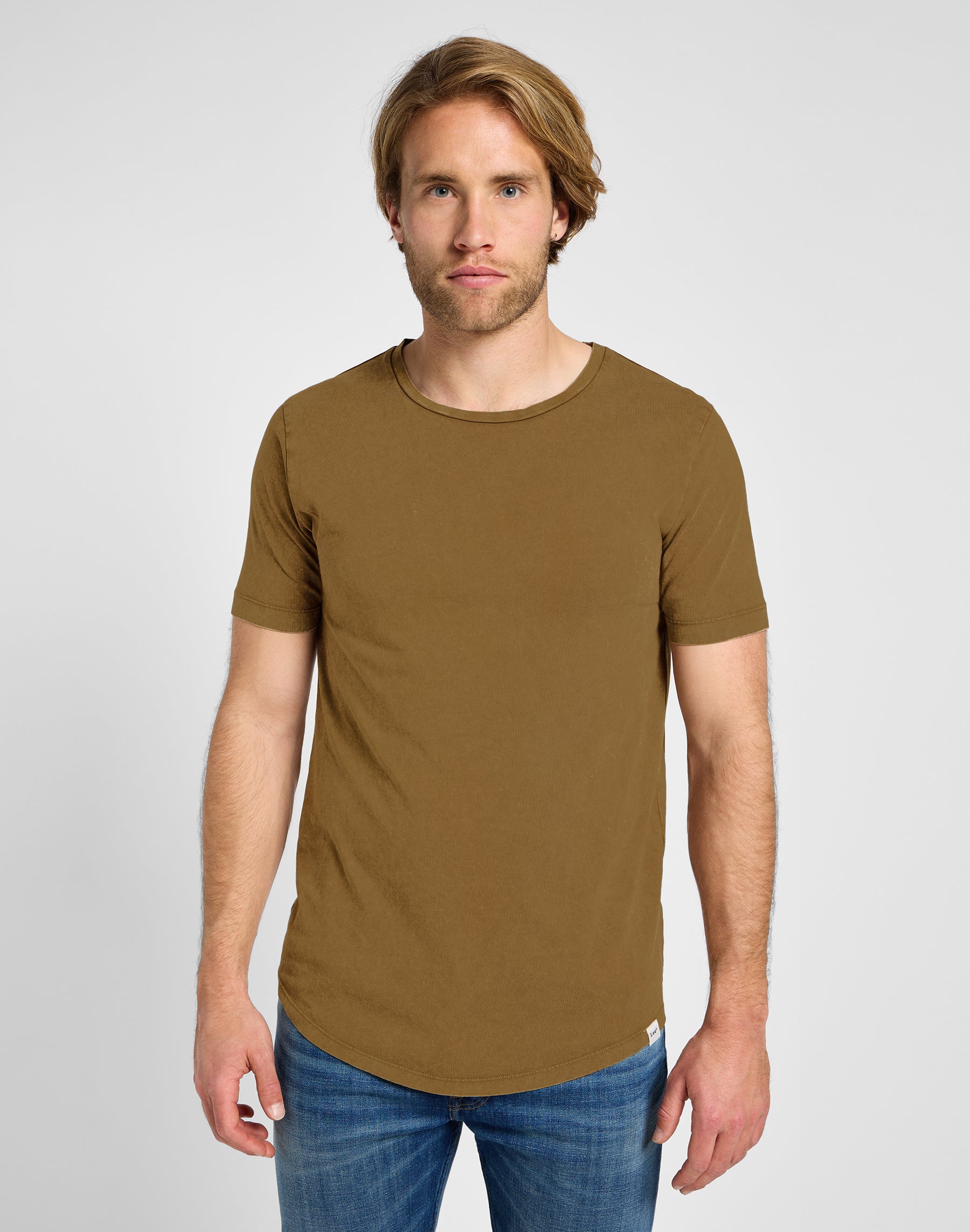 Shaped Tee in Buffalo T-Shirts Lee   