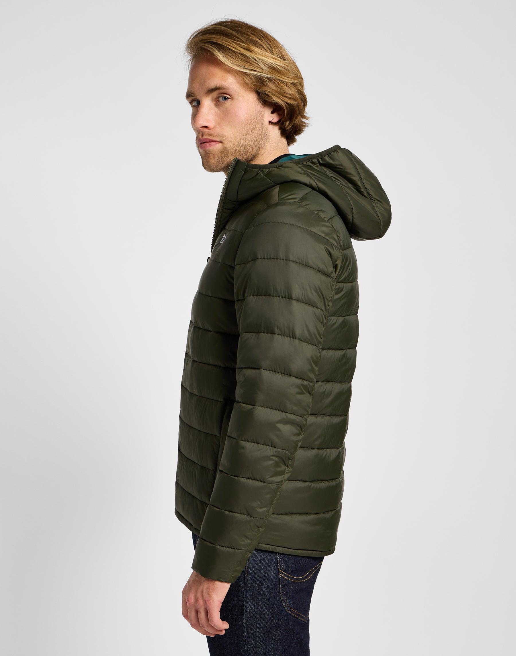 Light Puffer Jacket in Olive Night Jackets Lee   