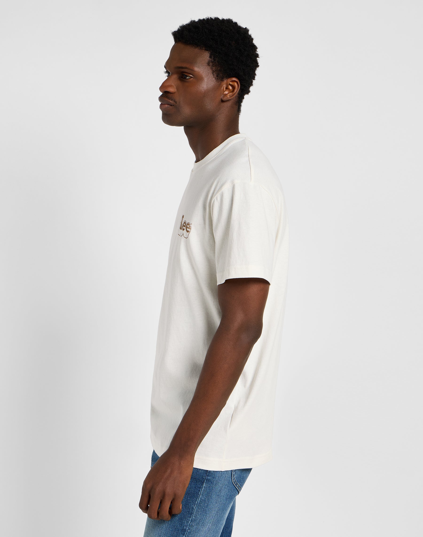 Subtle Relaxed Tee in ecru T-shirts Lee   