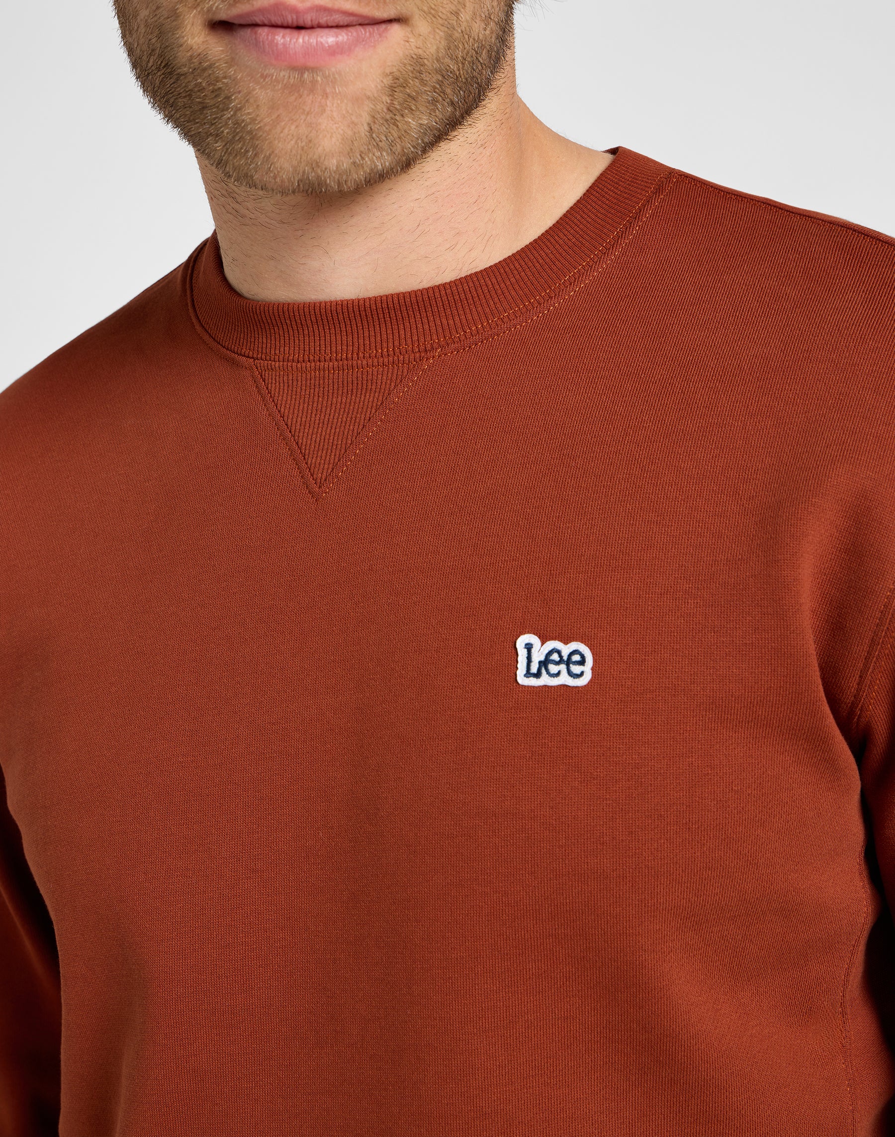 Plain Crew Sweater in Sweet Maple Sweatshirts Lee   