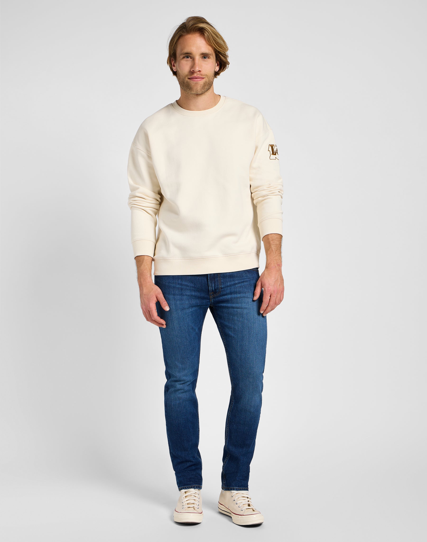 Core Relaxed Sweater in Ecru Sweatshirts Lee   