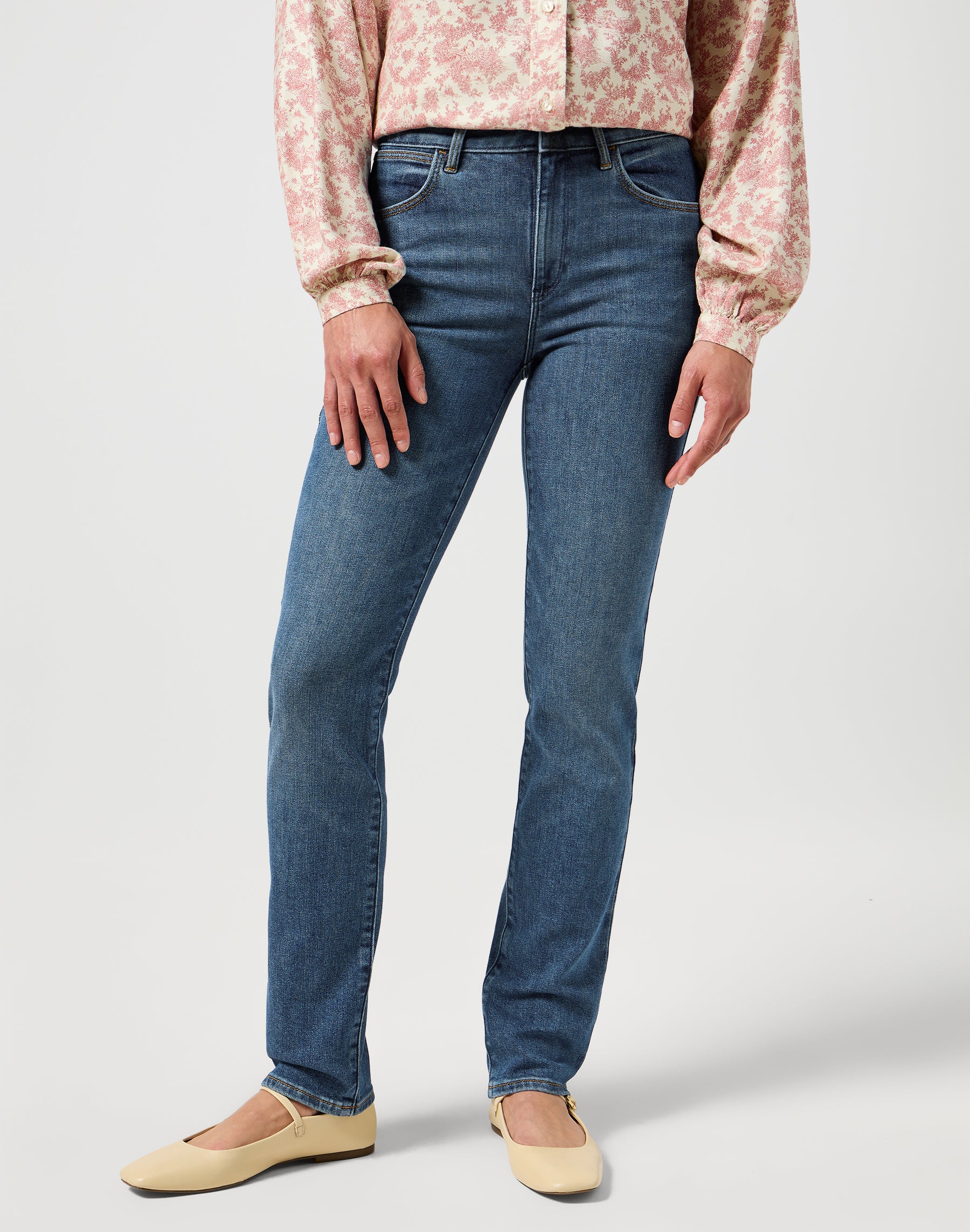 Slim in Smokey Denim Jeans Wrangler   