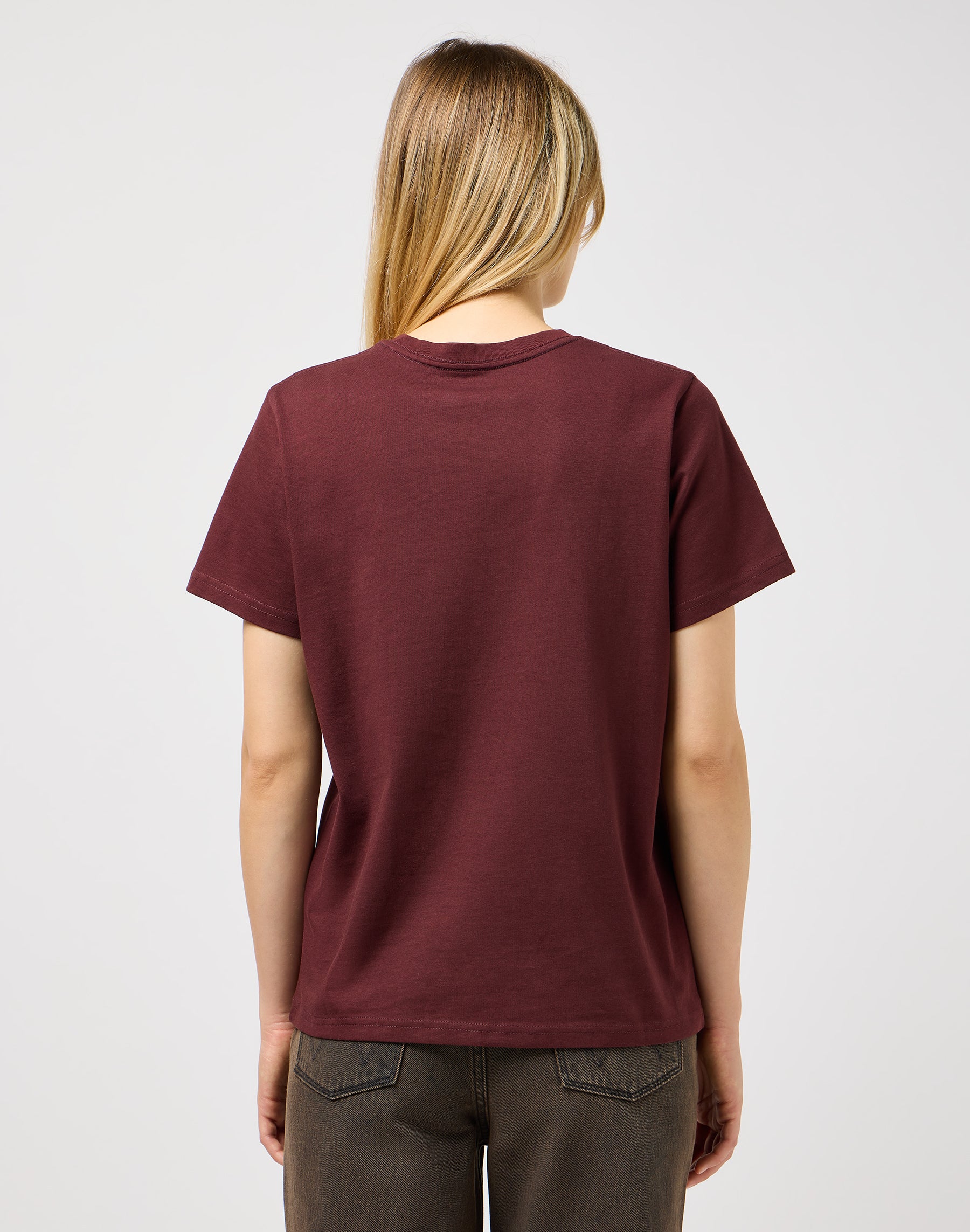 Regular Tee in Dahlia T-Shirts Wrangler   