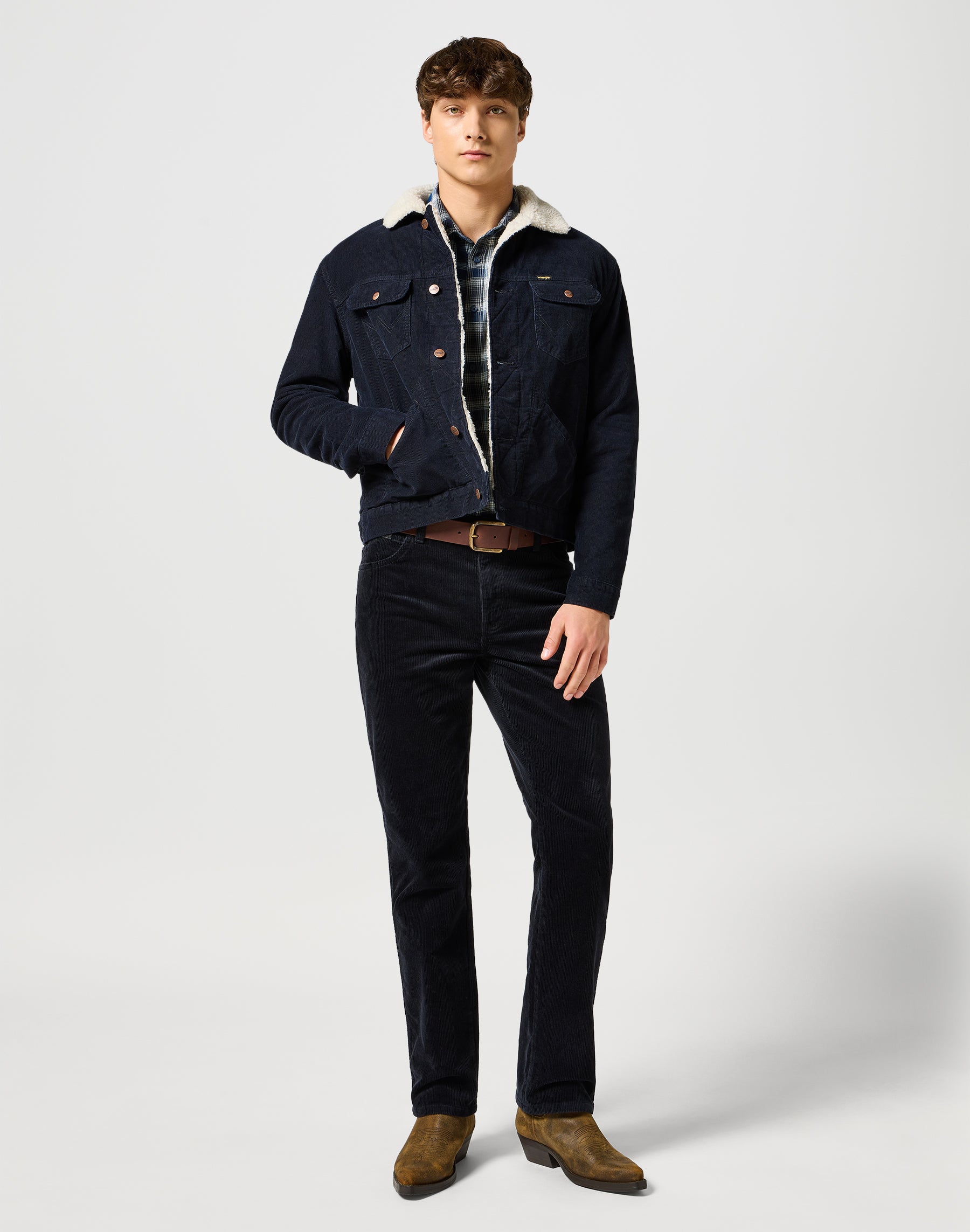 One Pocket Indigo Shirt in Navy Shirts Wrangler   