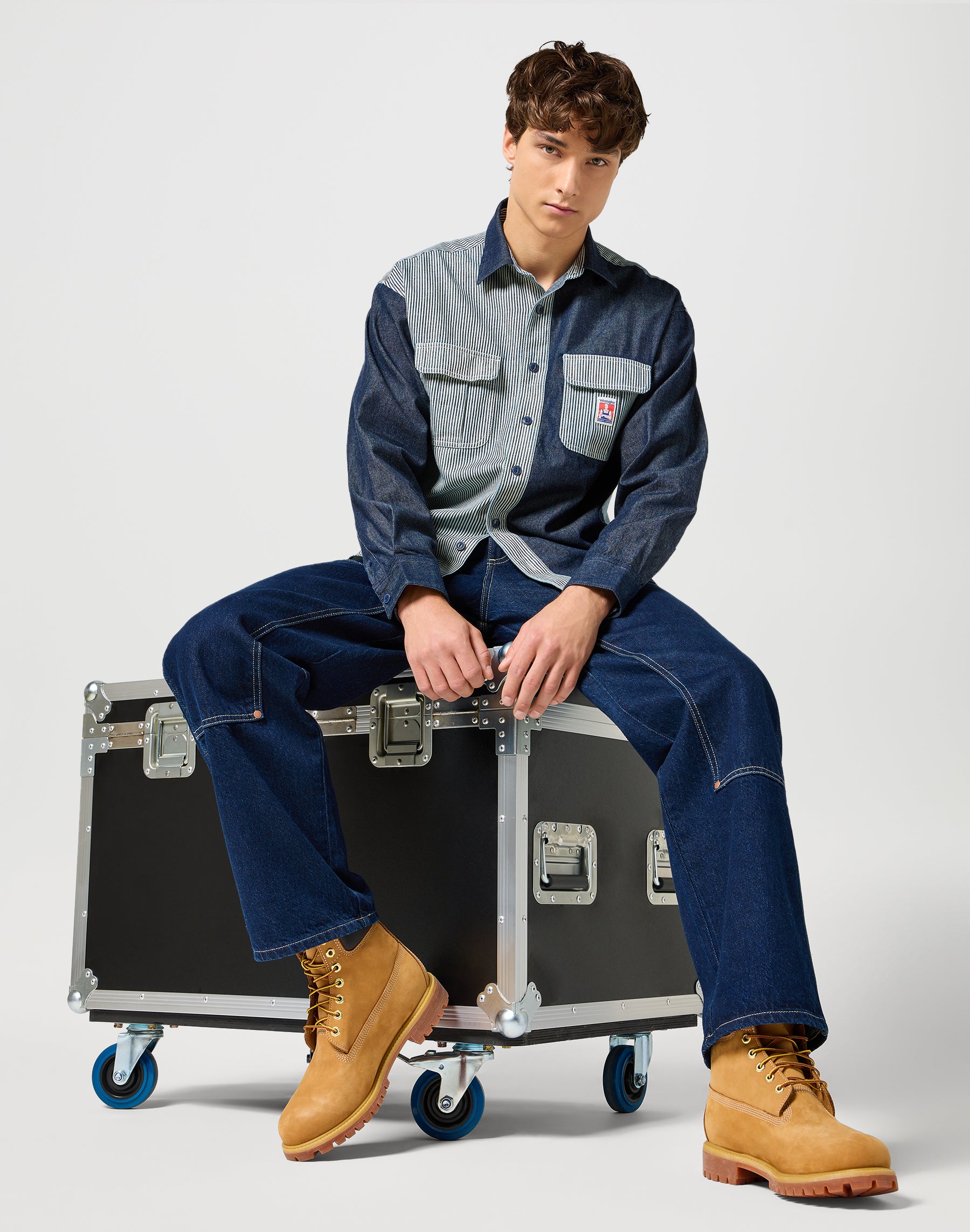 Casey Colorblock Shirt in Mixed Denim Shirts Wrangler   