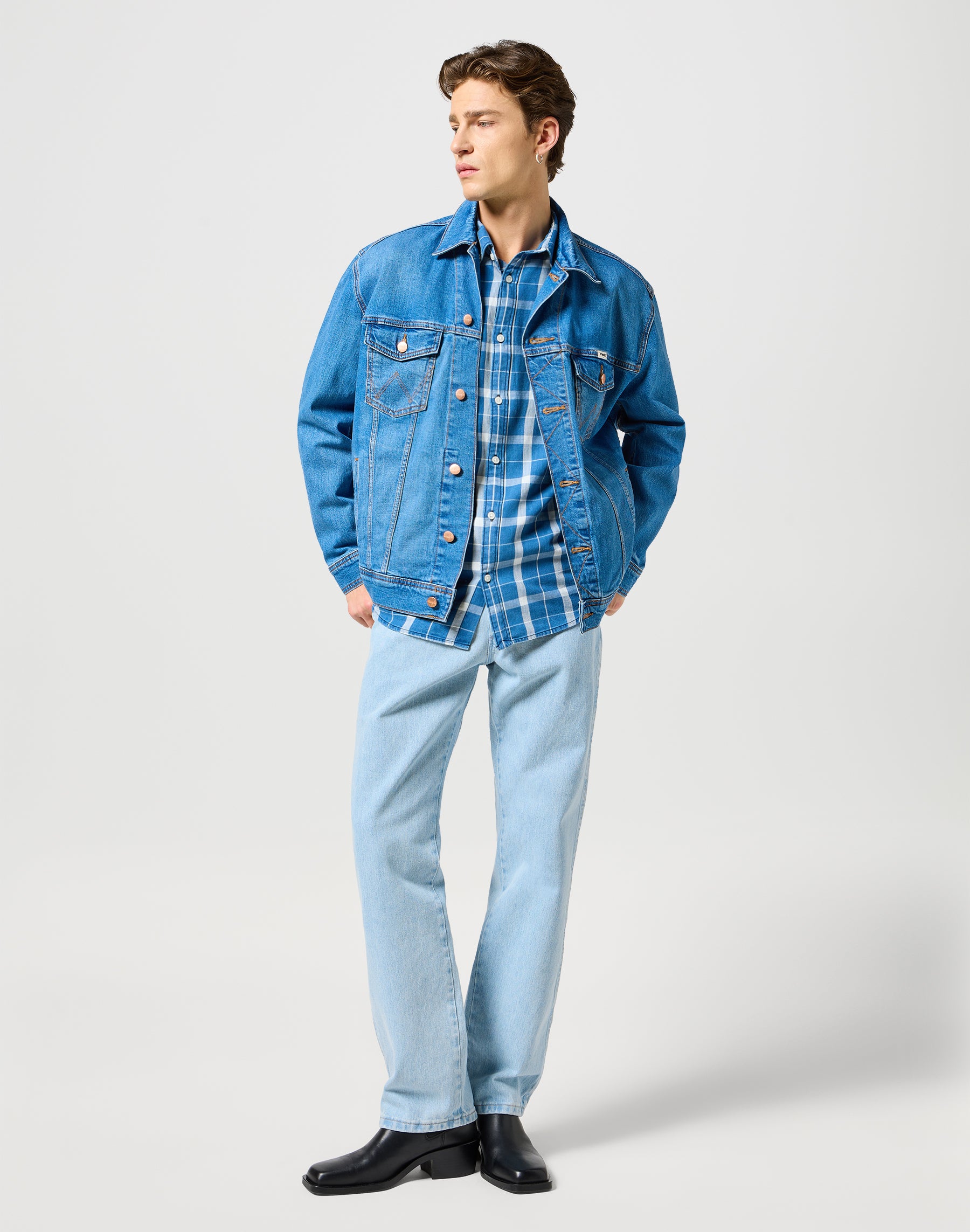 One Pocket Shirt in Blue Indigo Shirts Wrangler   