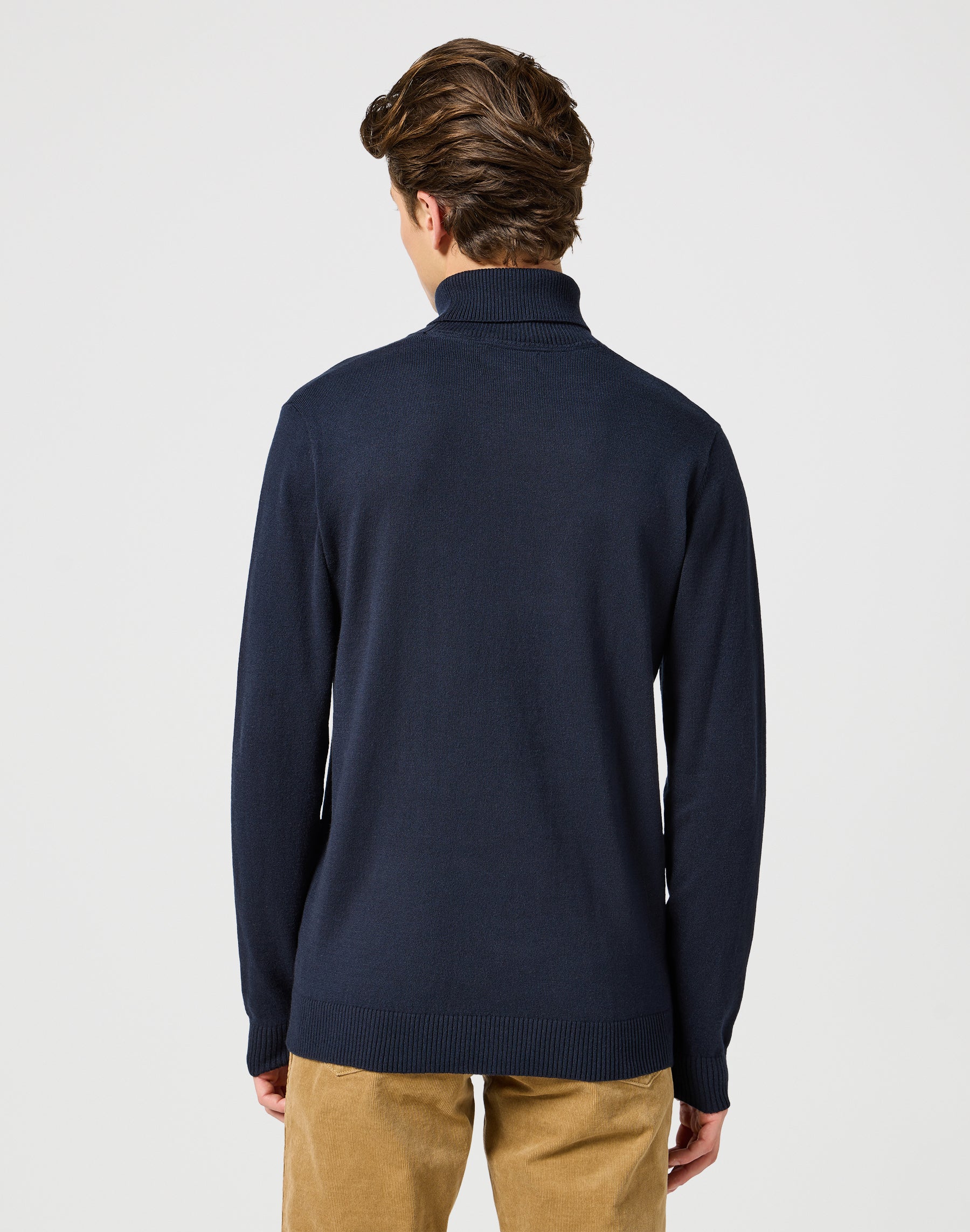 Turtleneck in Dark Navy Sweater Wrangler   