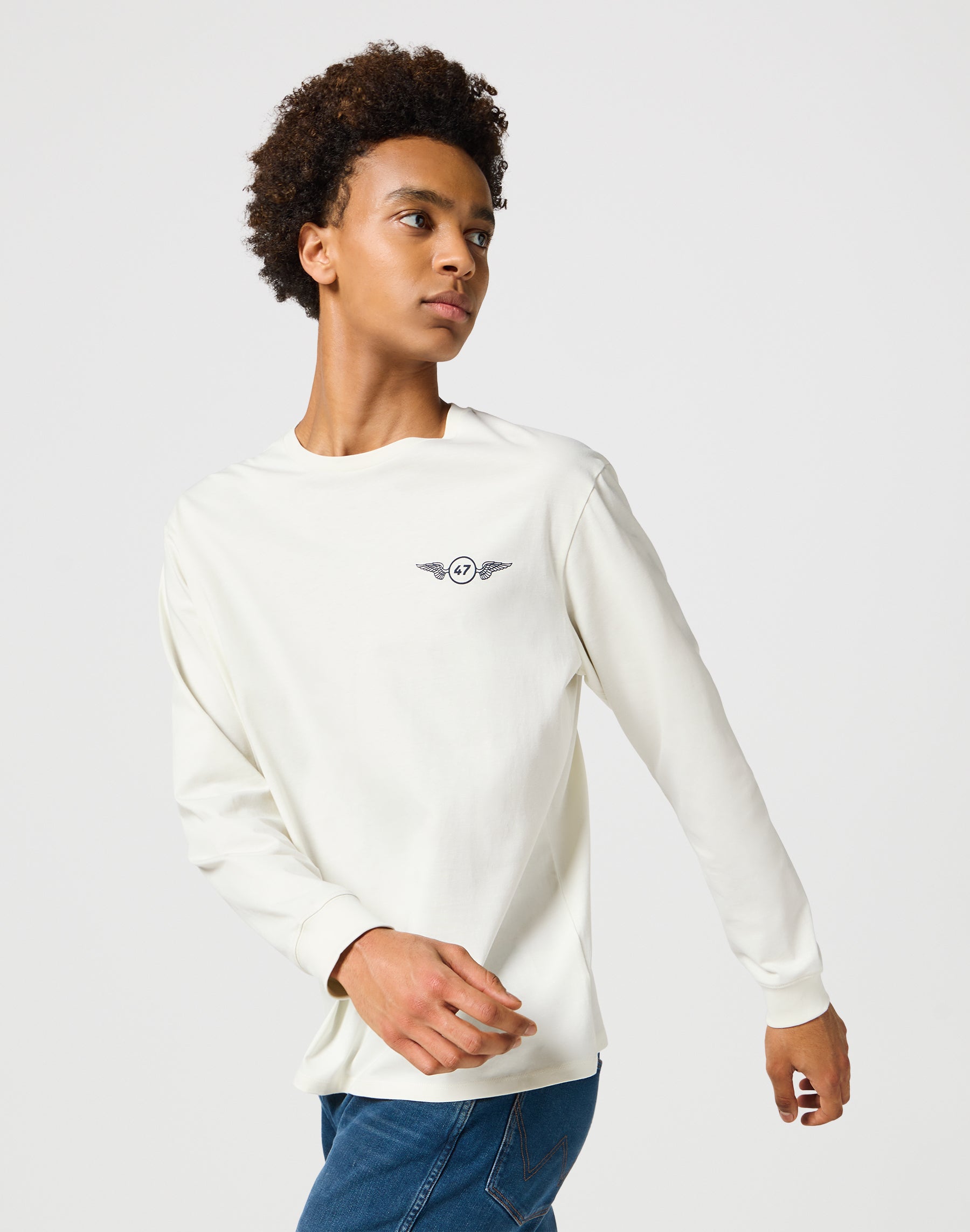 Longsleeves Graphic Tee in Vintage White T-Shirts Wrangler   