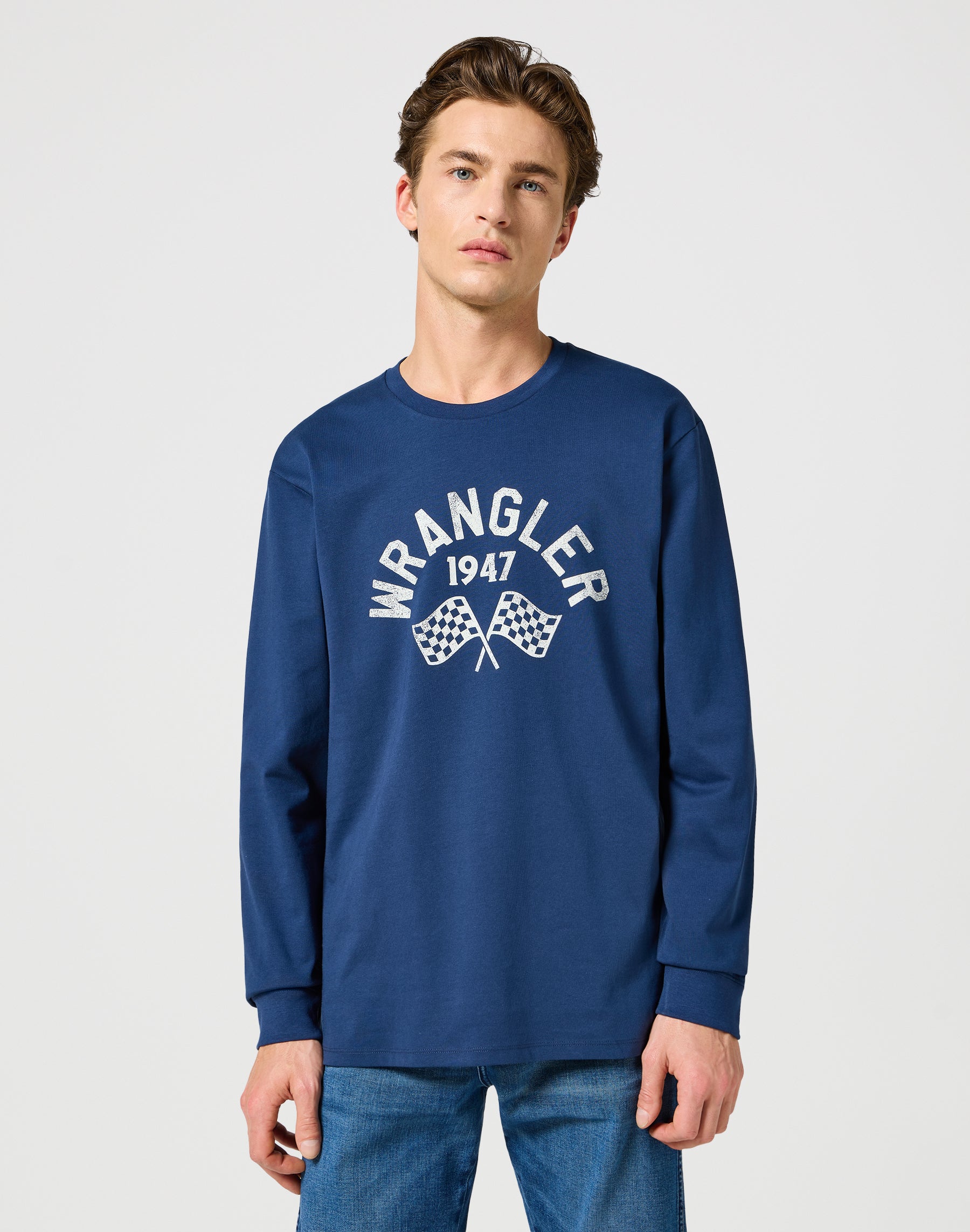 Longsleeves Graphic Tee in Navy T-Shirts Wrangler   