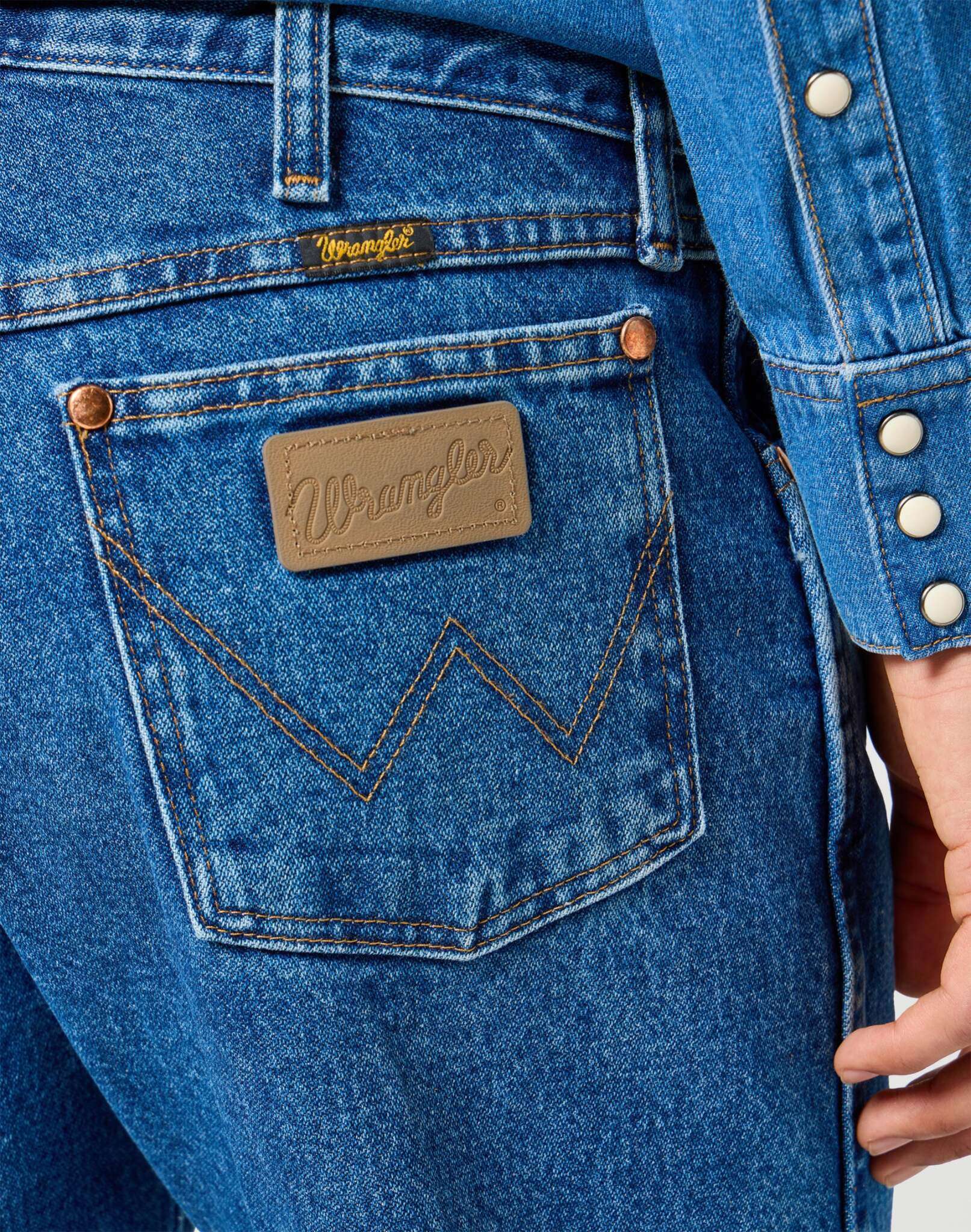 13MWZ in Stonewashed Jeans Wrangler   