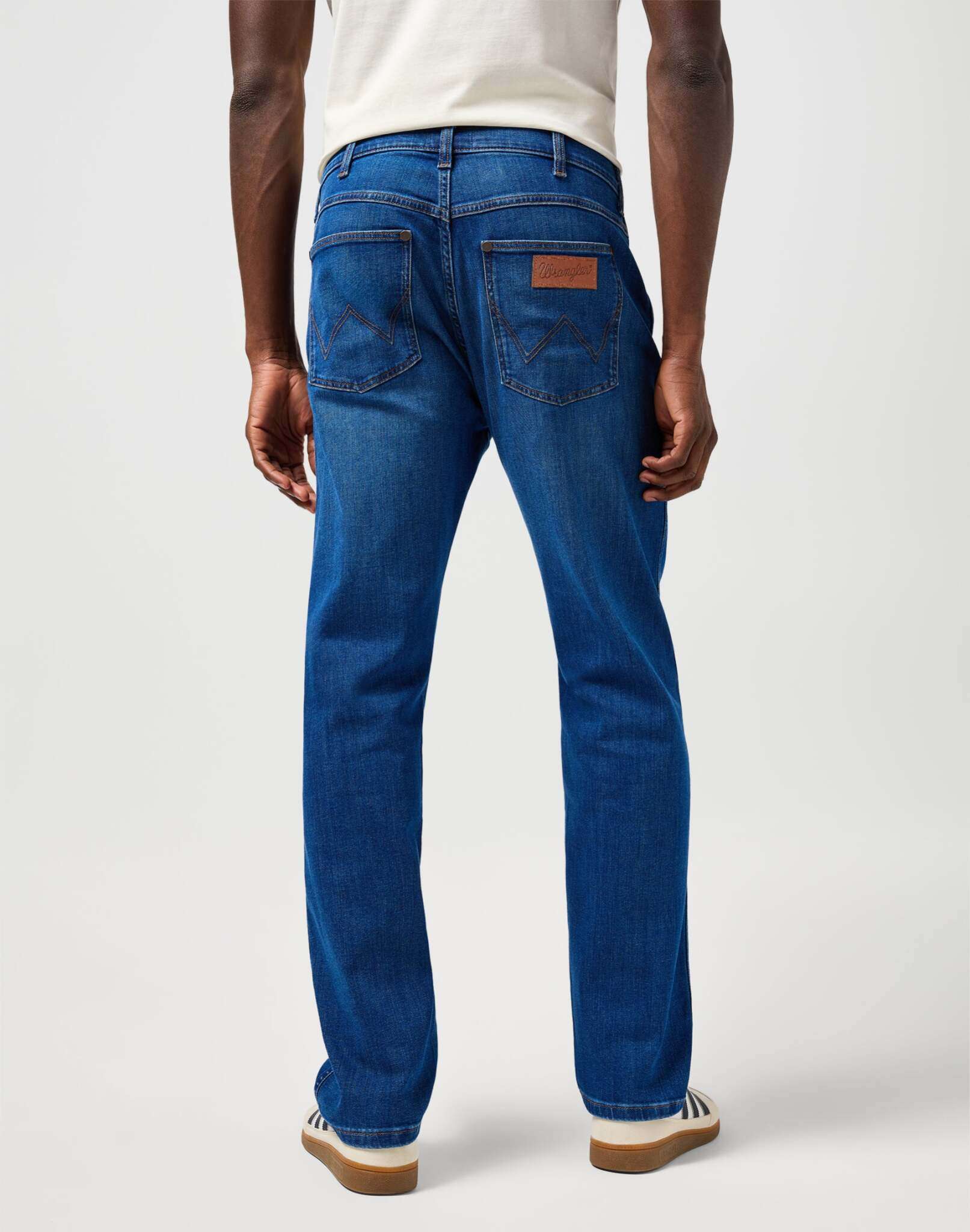 Frontier in Digital Blue Jeans Wrangler