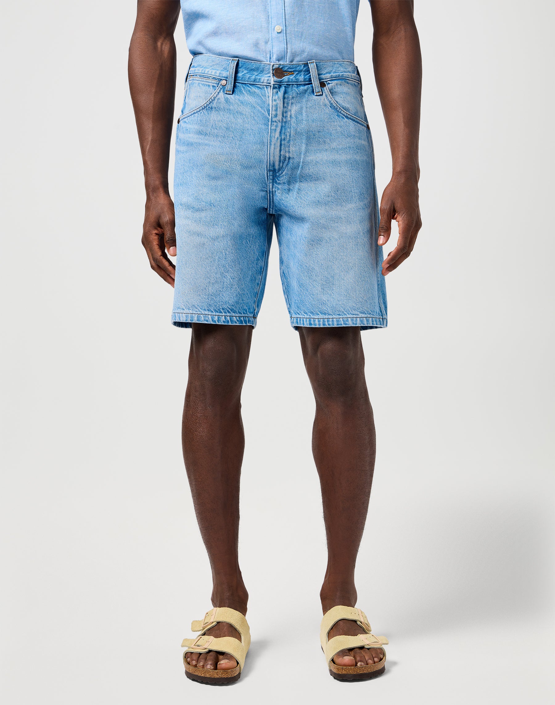 Frontier Short in Frost denim shorts Wrangler