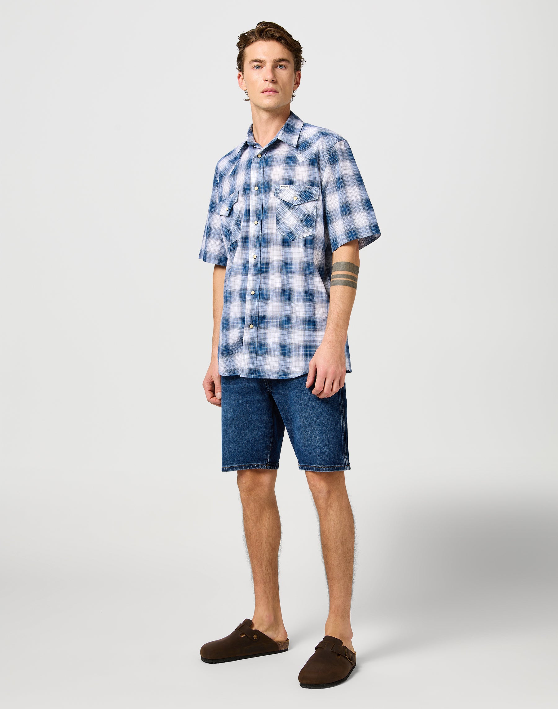 Texas Shorts in Meadow Haze denim shorts Wrangler