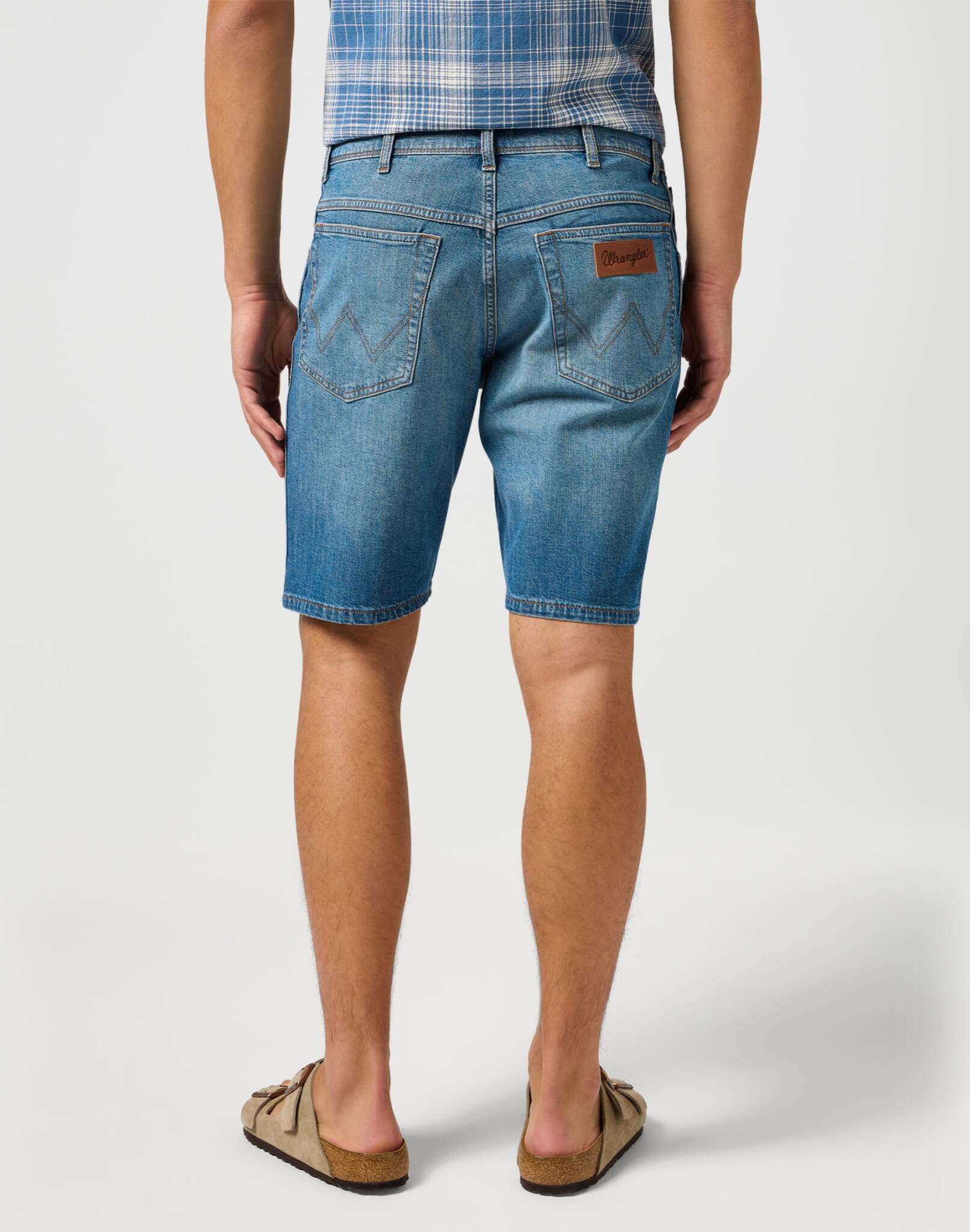 Texas Shorts in Ocean Surge denim shorts Wrangler