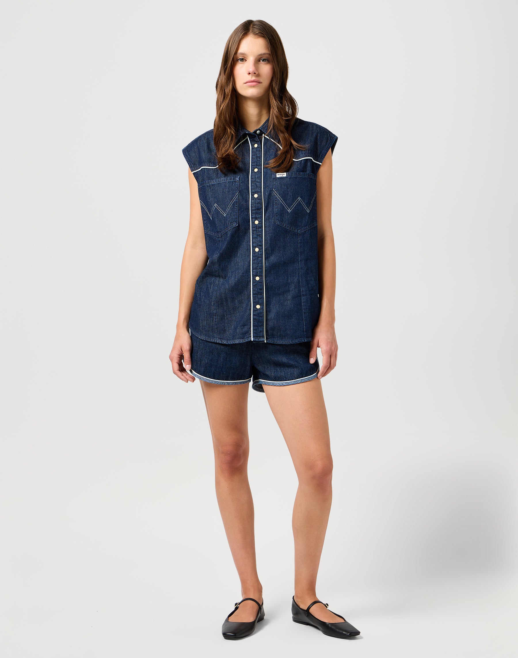 Piped short in saddle denim shorts Wrangler