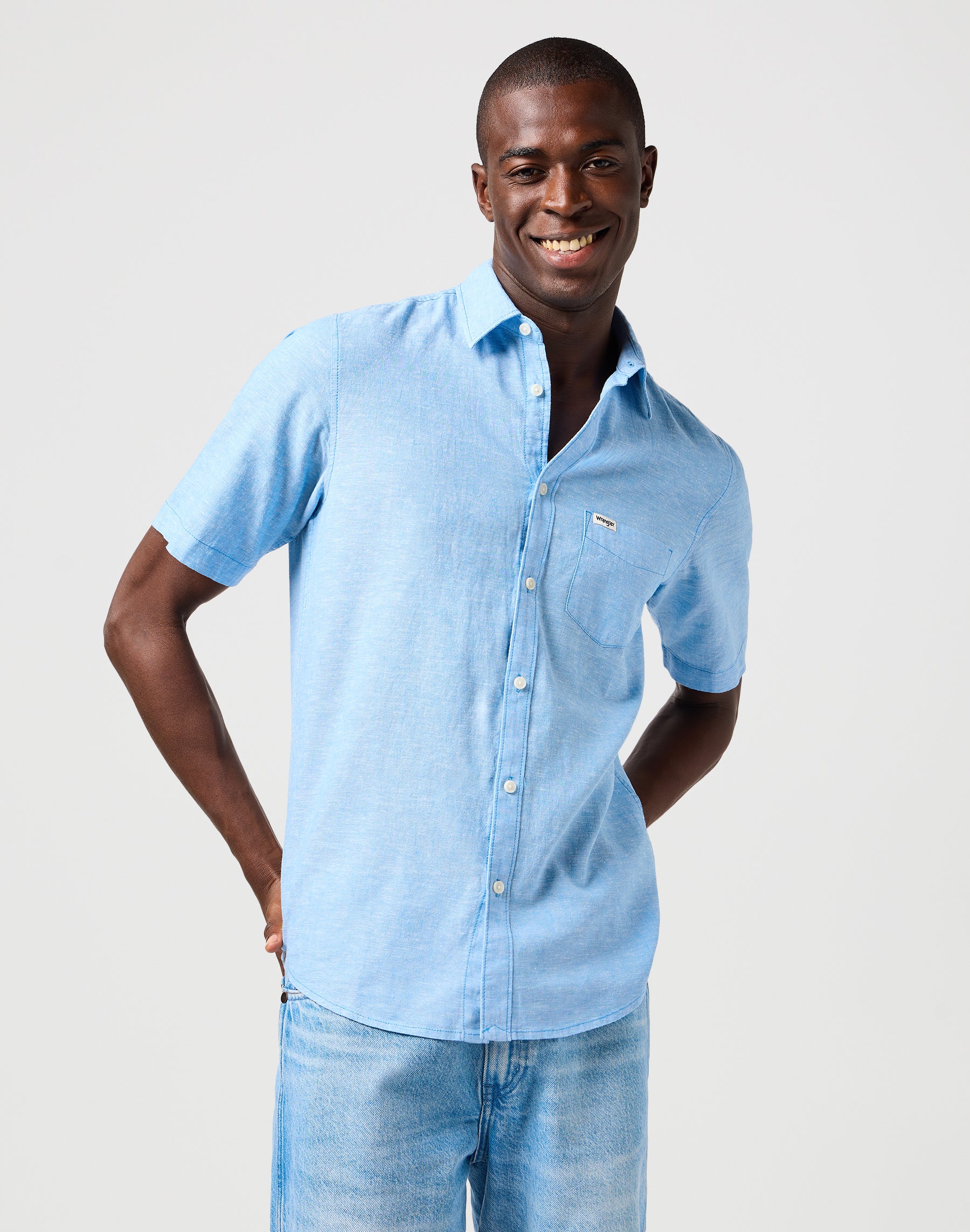 Ss 1 Pkt Shirt in Pacific Blue Shirts Wrangler