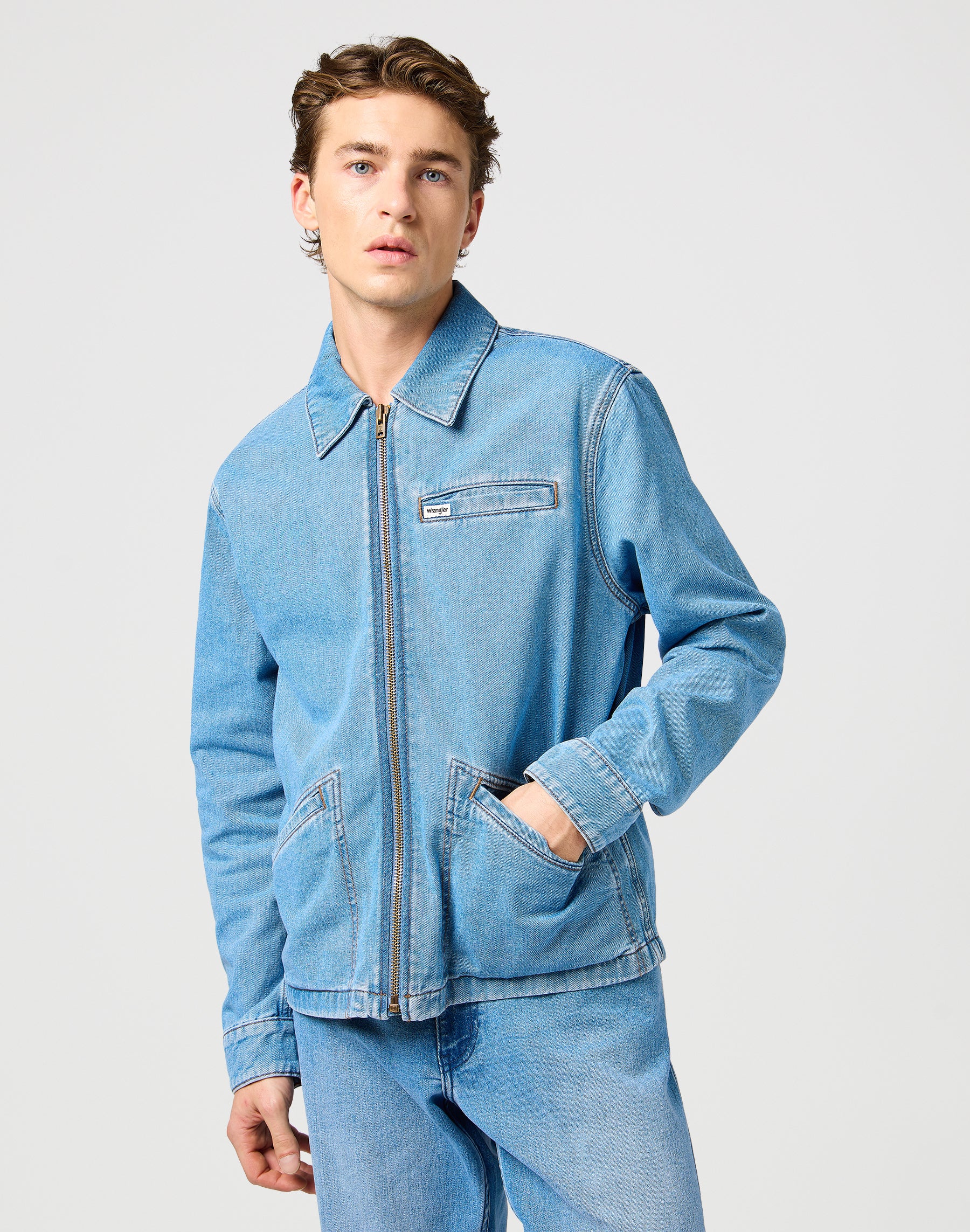 Rodeo Utility Jacket in Bohemian Blue Jackets Wrangler