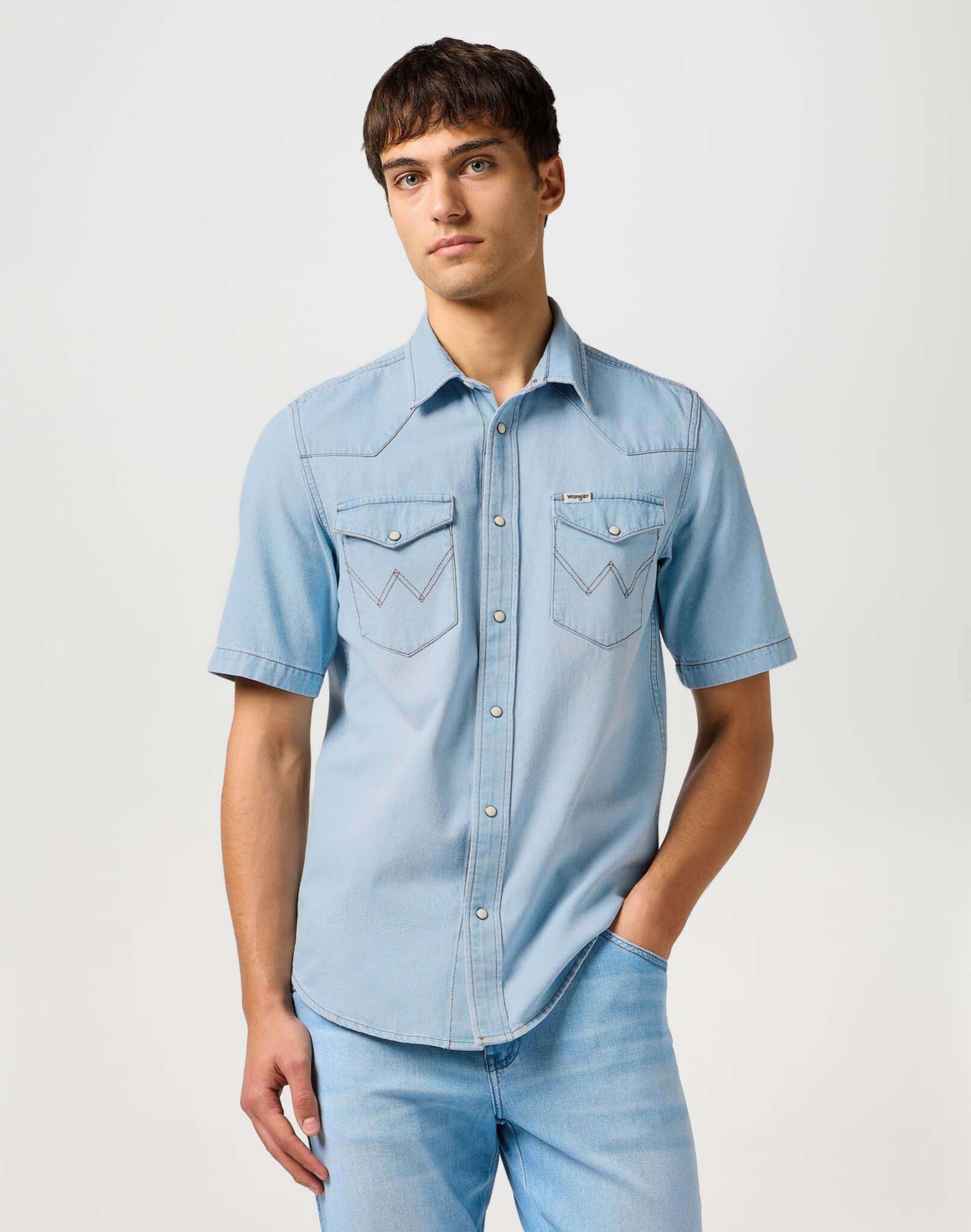 Ss Western Shirt in Authentic Tint Shirts Wrangler