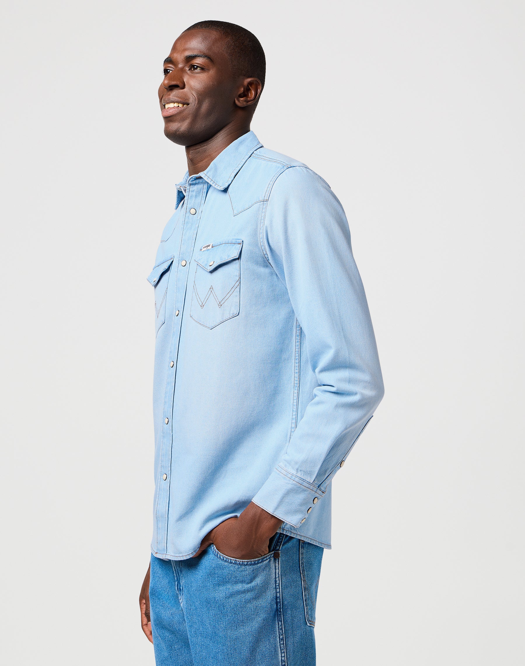 Western Shirt in Authentic Tint Shirts Wrangler