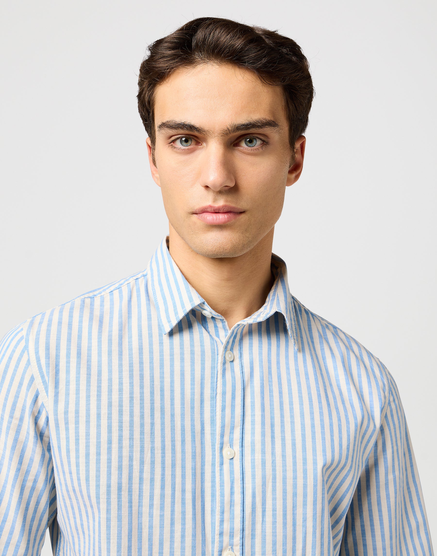 Ss Shirt in Pacific Stripe Shirts Wrangler